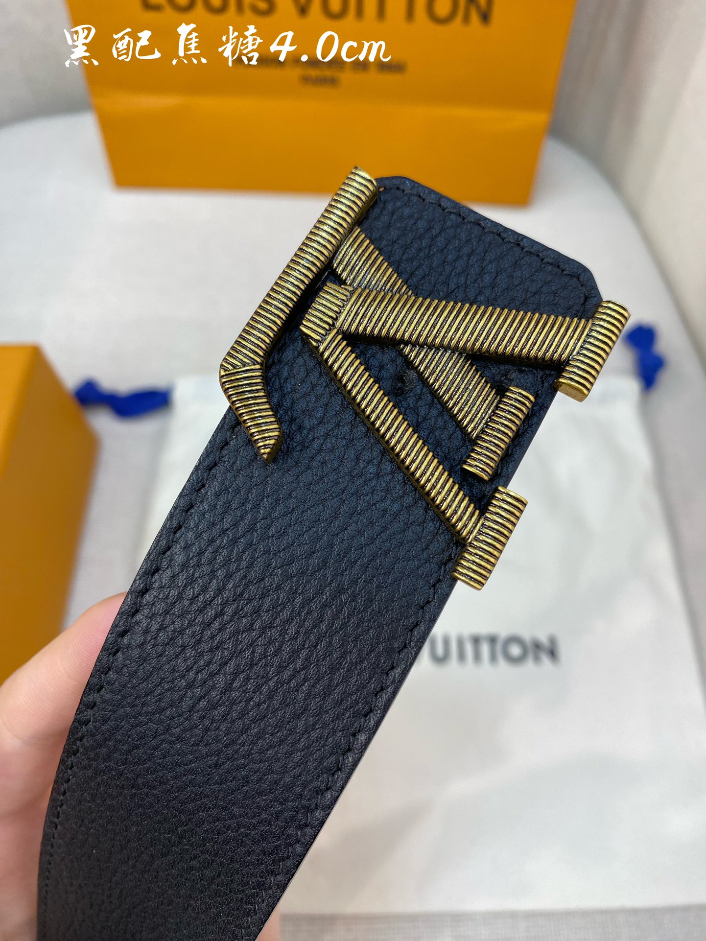Louis Vuitton Male Basic Belt Cow Leather S-l