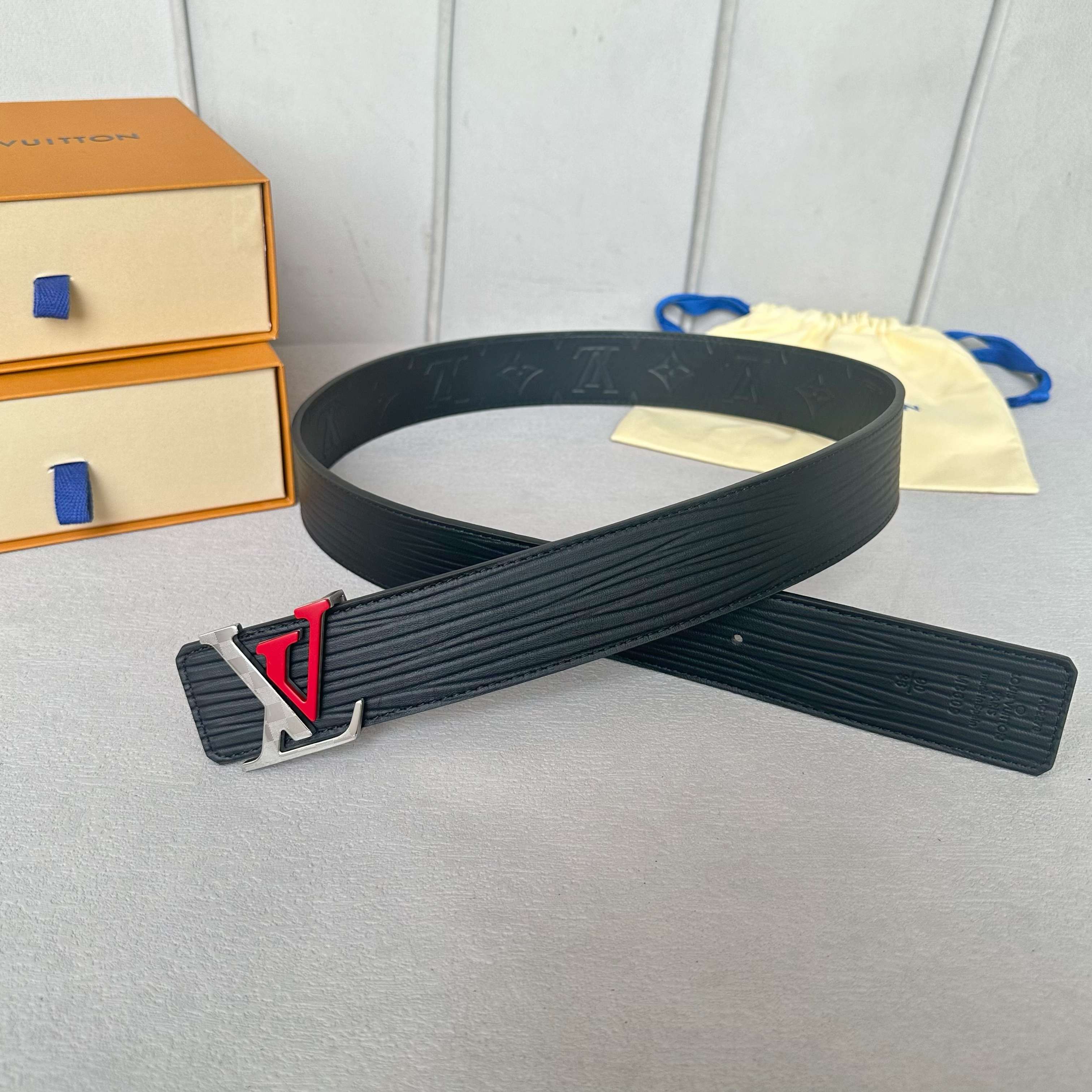 Louis Vuitton Basic Belt Cow Leather S-l