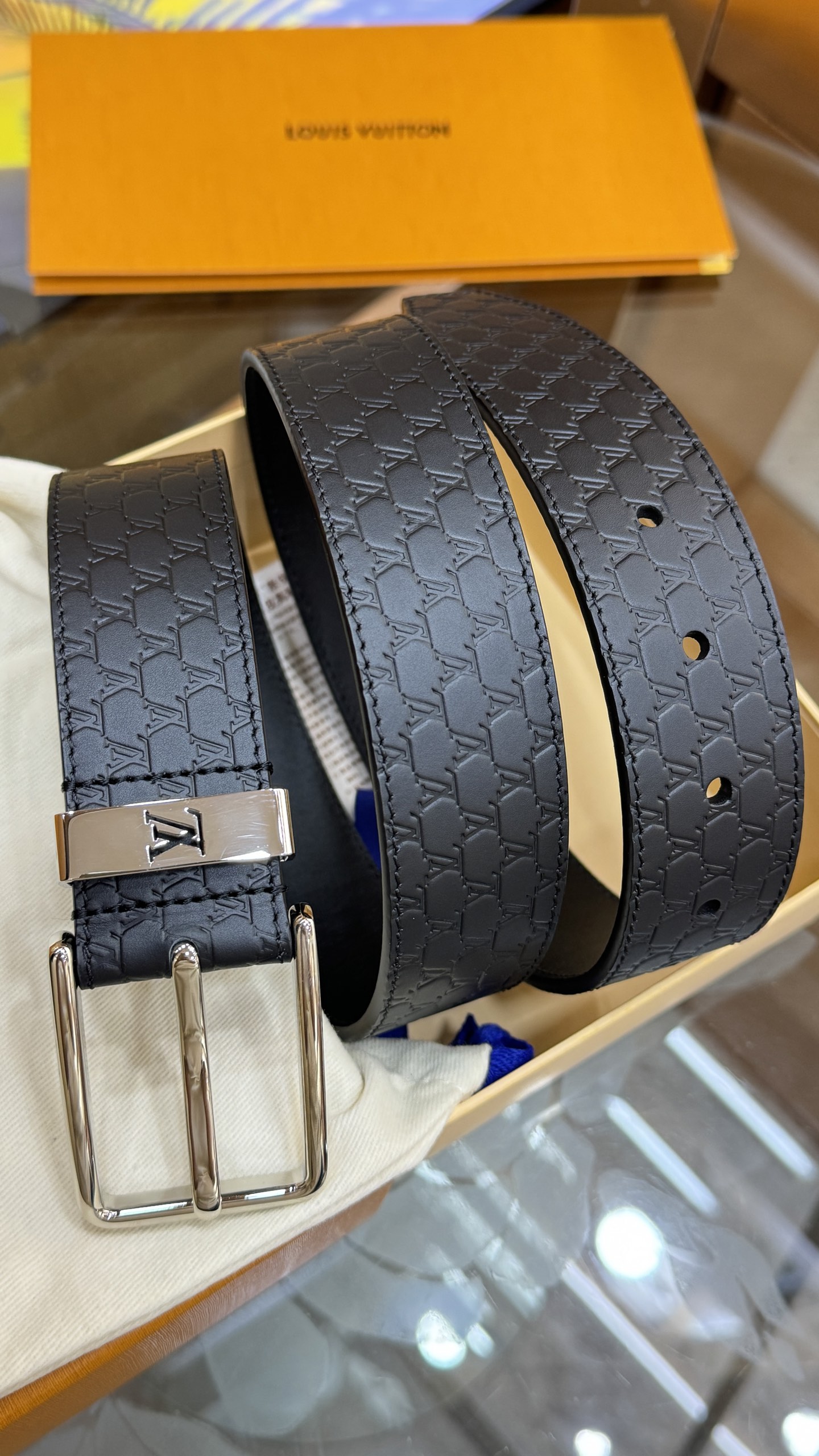 Louis Vuitton Basic Belt Cow Leather Black 35mm-s-l