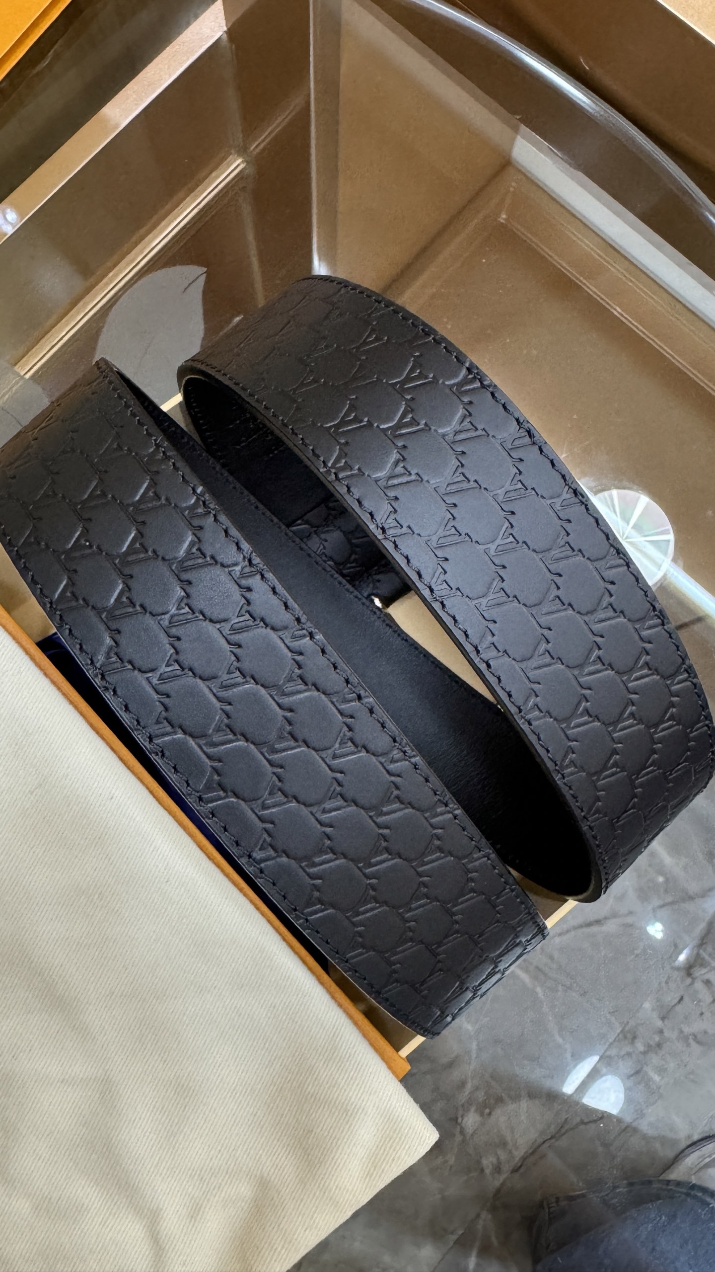 Louis Vuitton Basic Belt Cow Leather Black 35mm-s-l