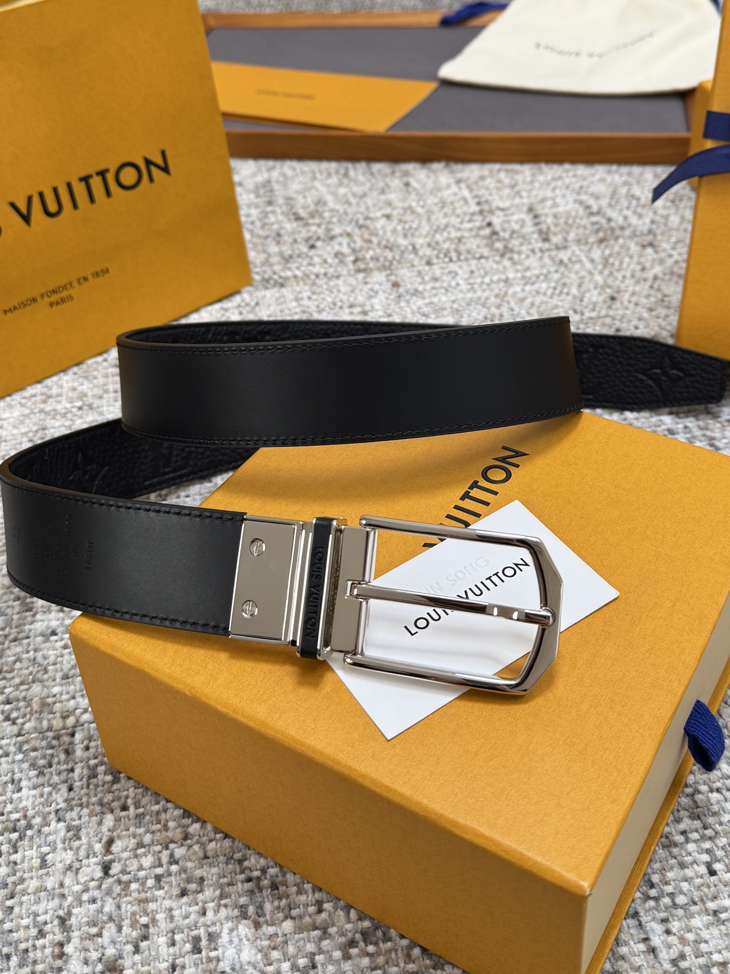 Louis Vuitton Basic Belt S-l