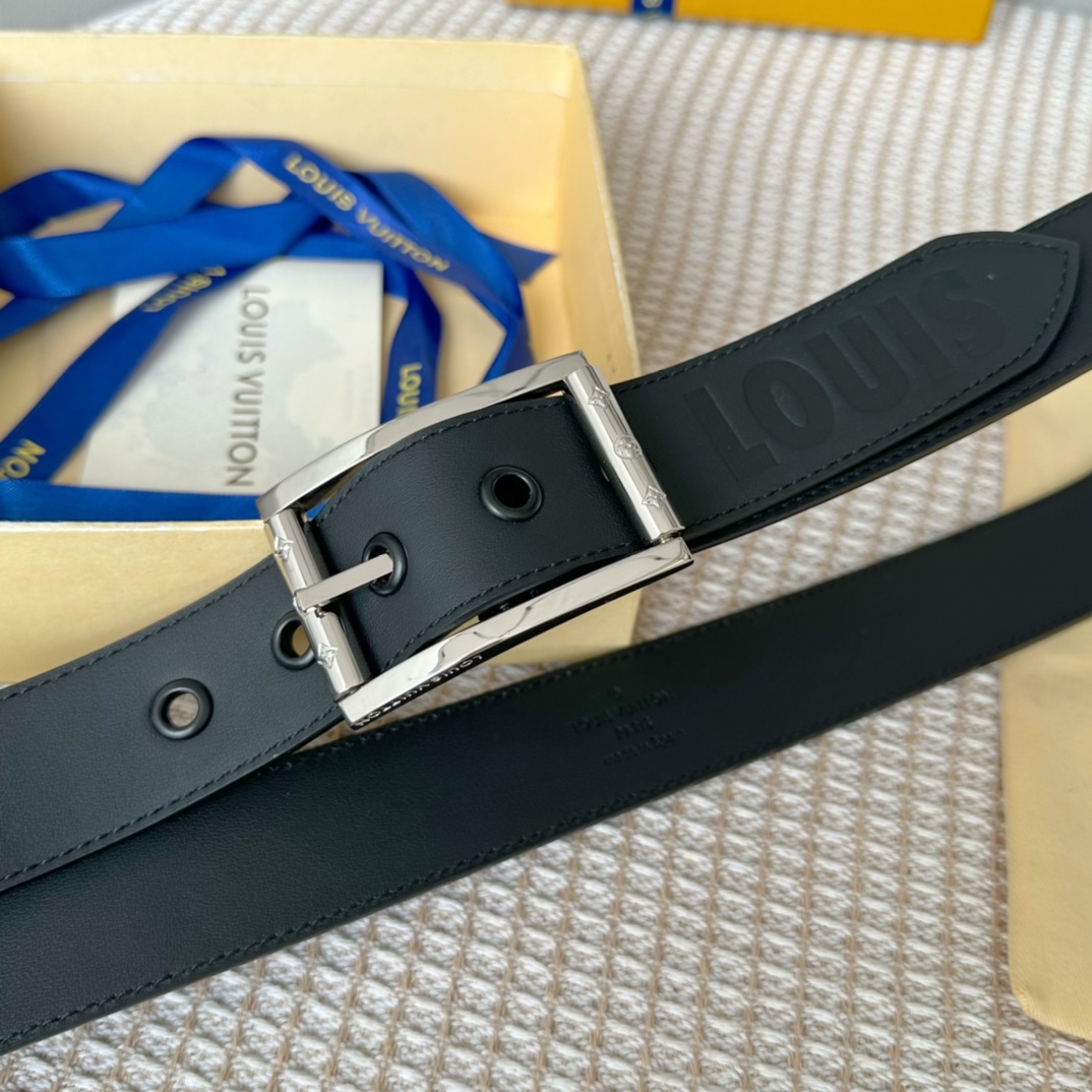 Louis Vuitton Male Basic Belt Cow Leather S-l
