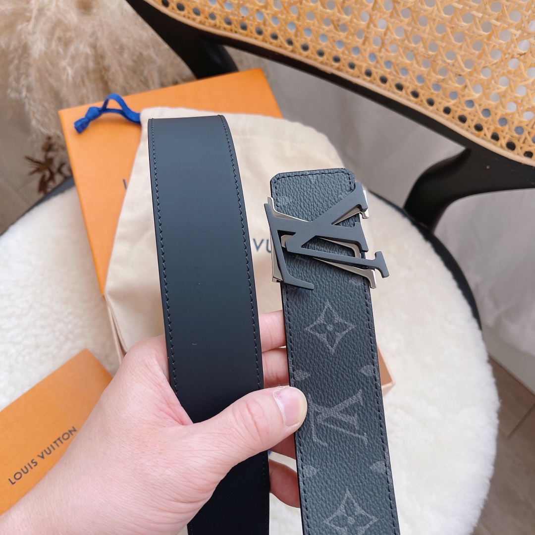 Louis Vuitton Male Basic Belt Cow Leather S-m-l