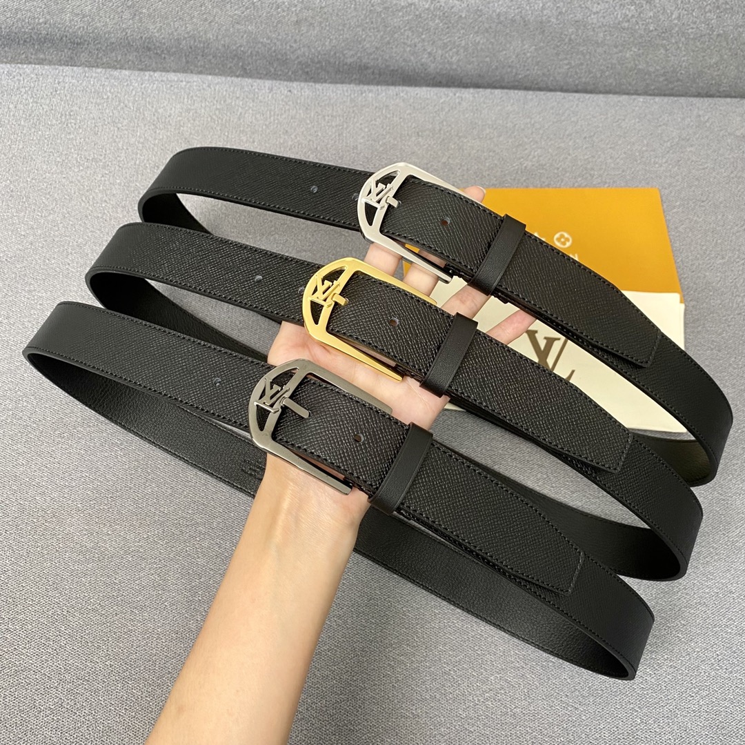 Louis Vuitton Male Leather Belt Cow Leather L