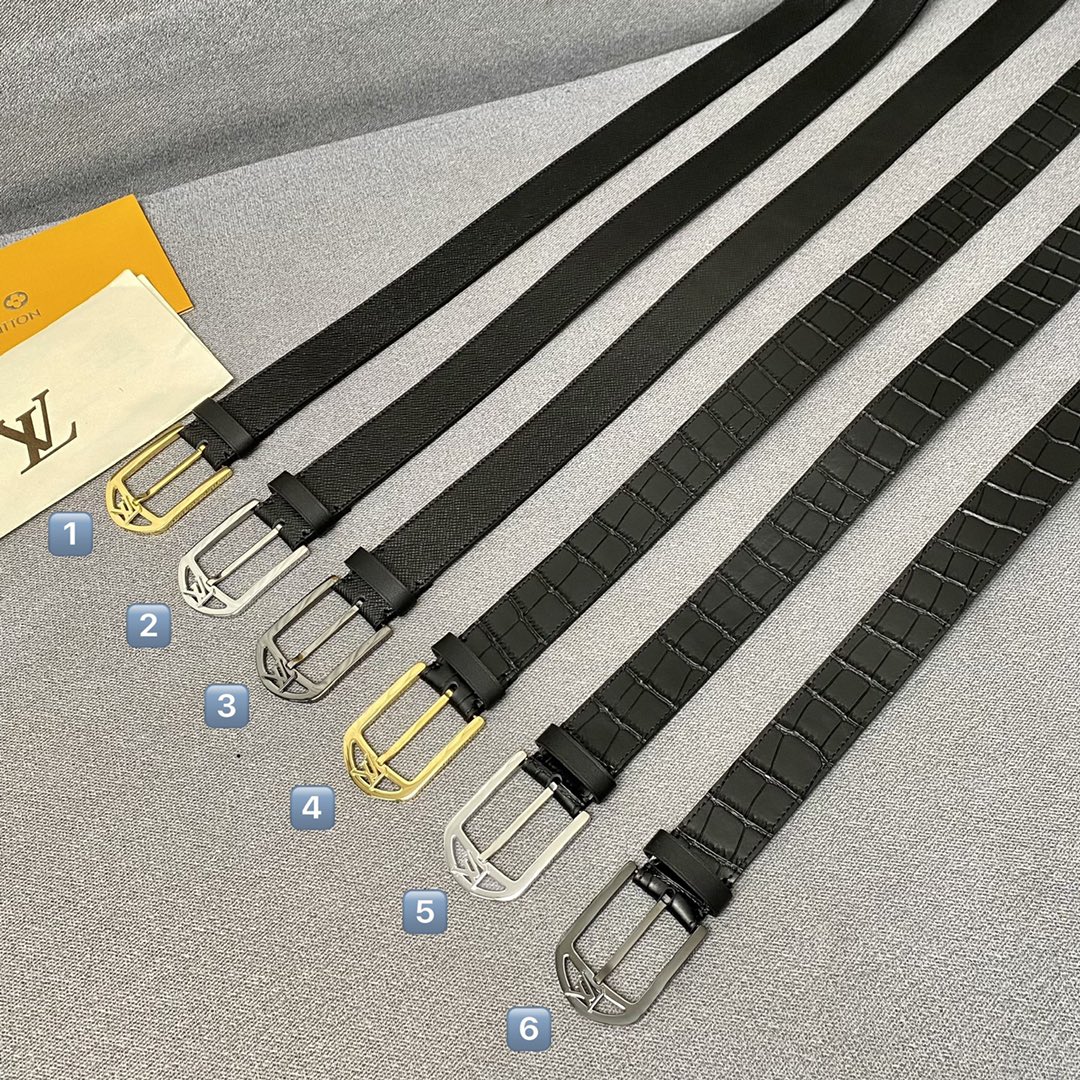 Louis Vuitton Male Leather Belt Cow Leather L