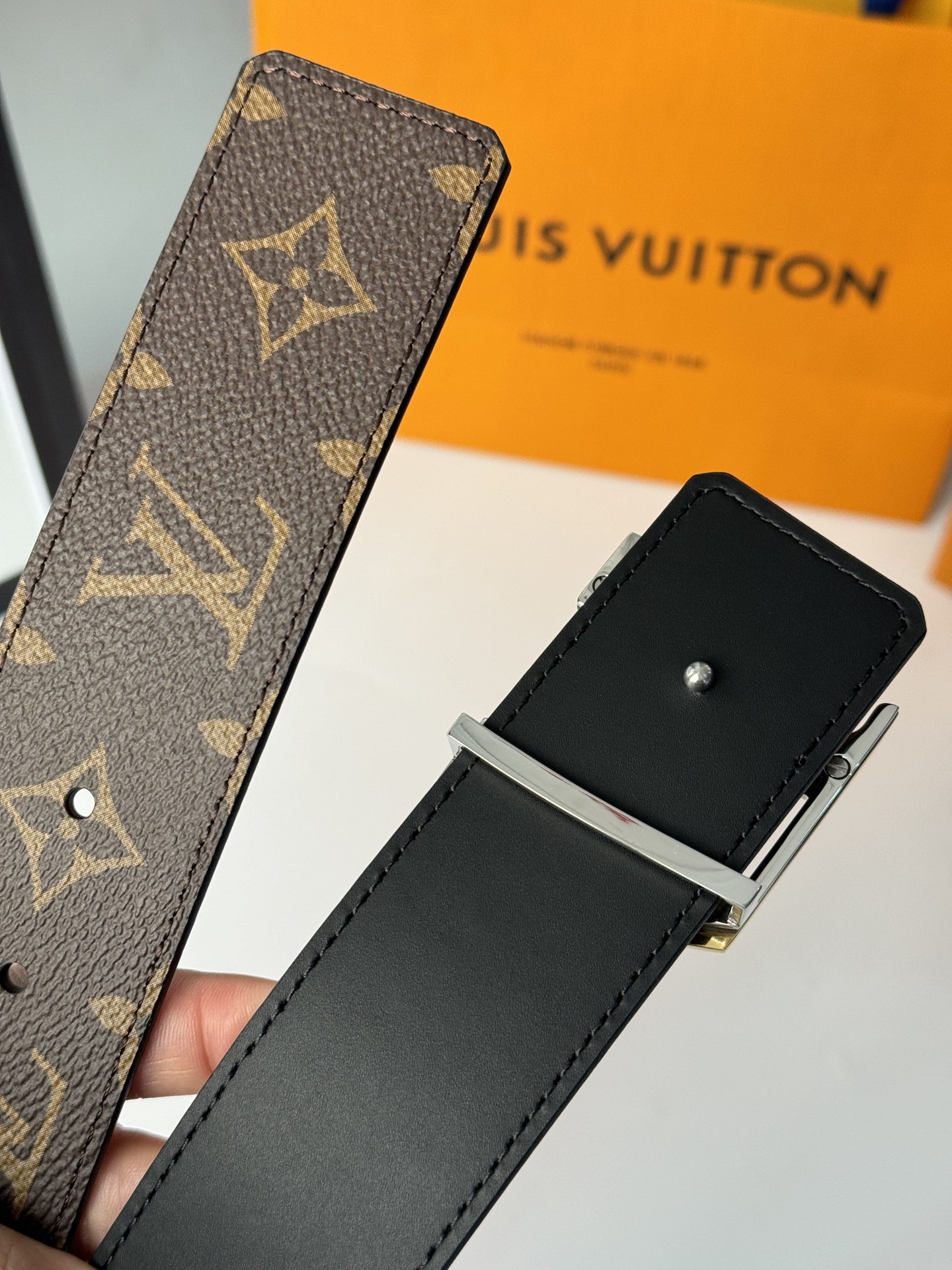 Louis Vuitton Basic Belt 40mm-s-m-l