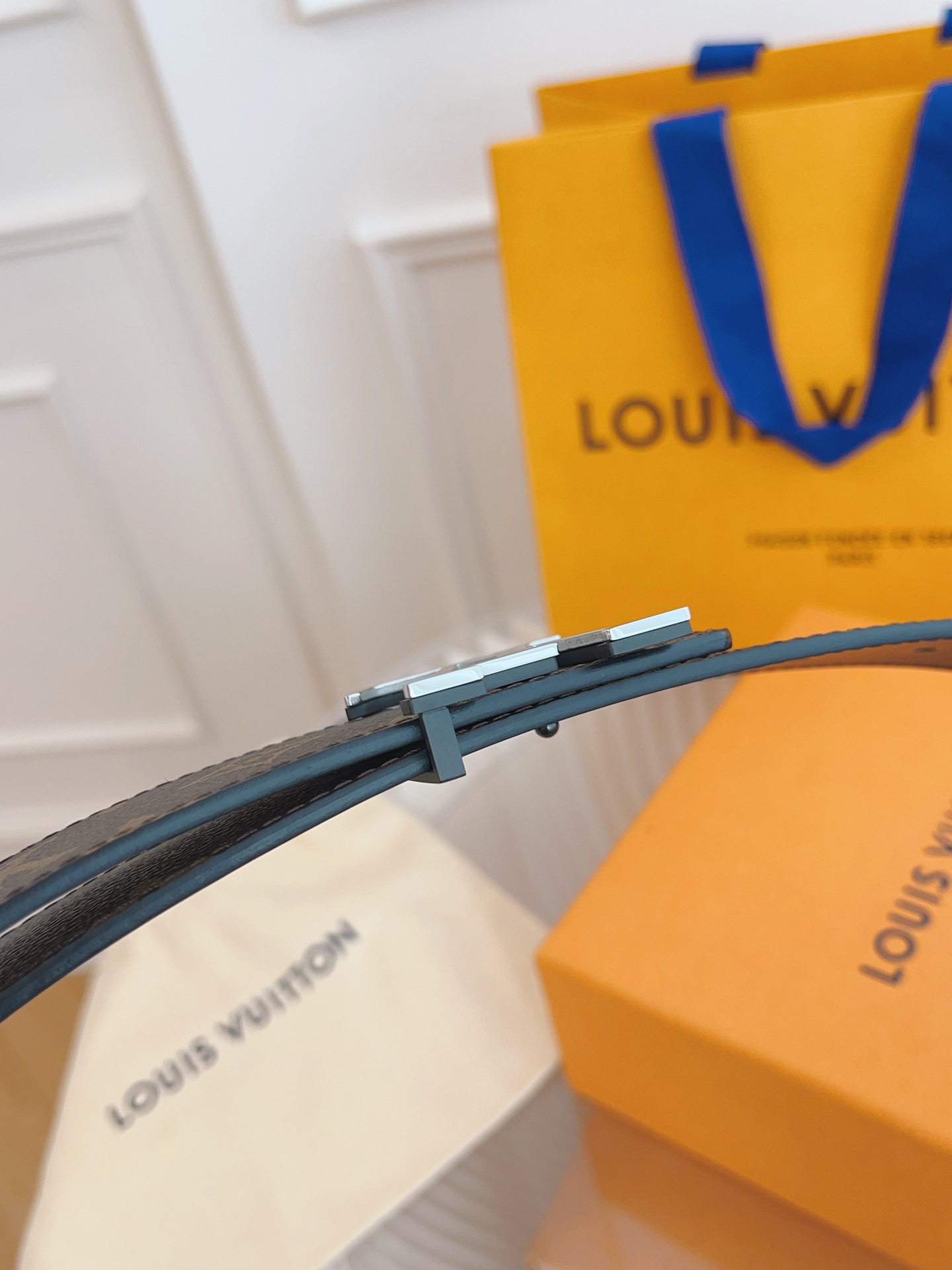 Louis Vuitton Basic Belt Cow Leather Black M-l