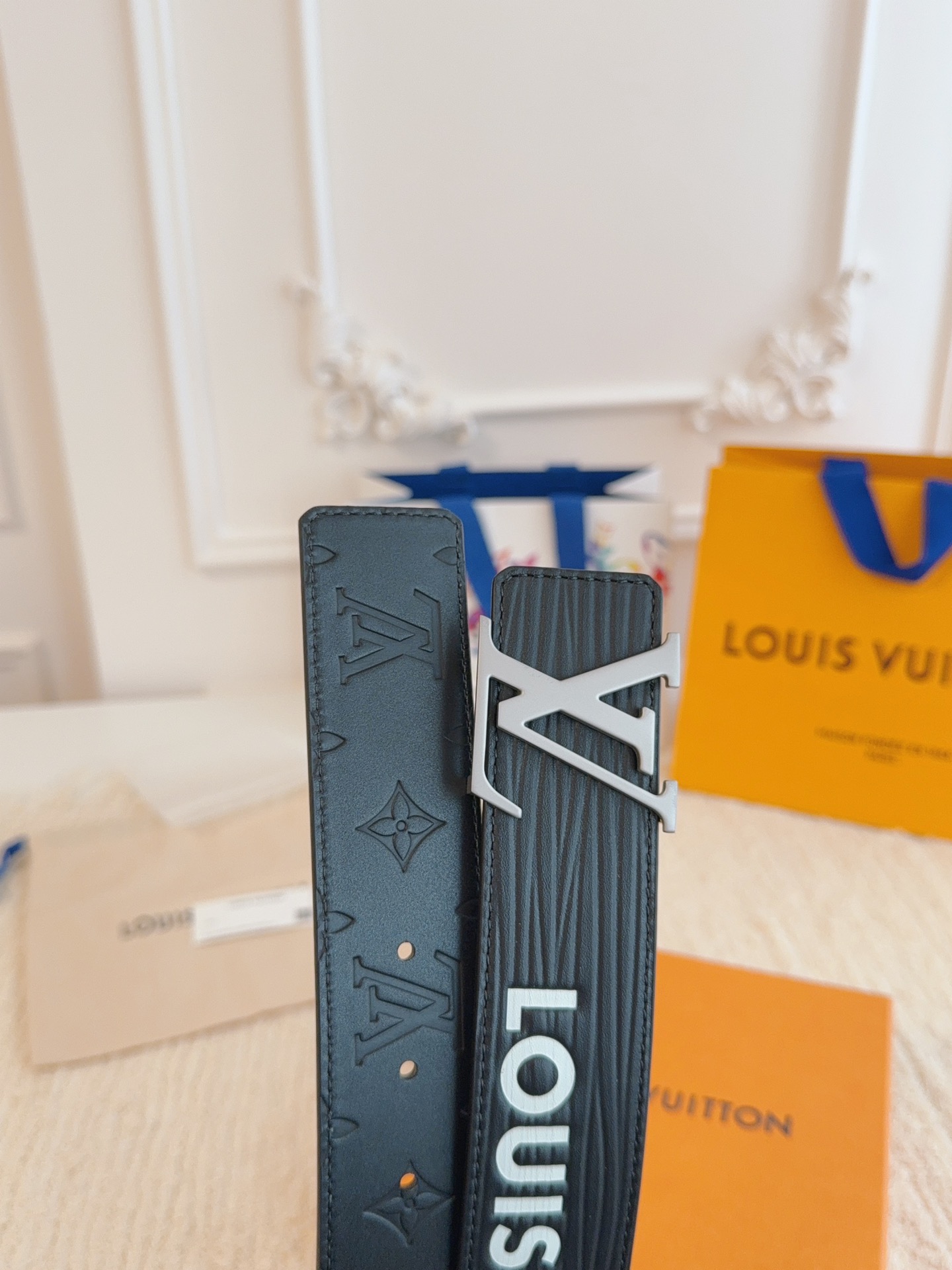 Louis Vuitton Basic Belt M-l