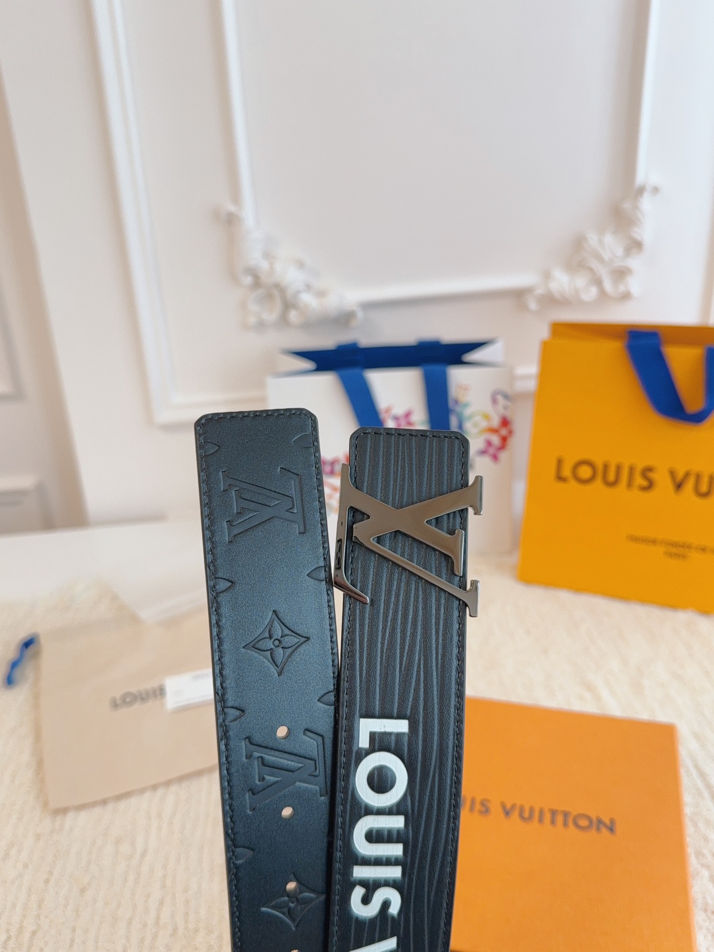 Louis Vuitton Basic Belt M-l