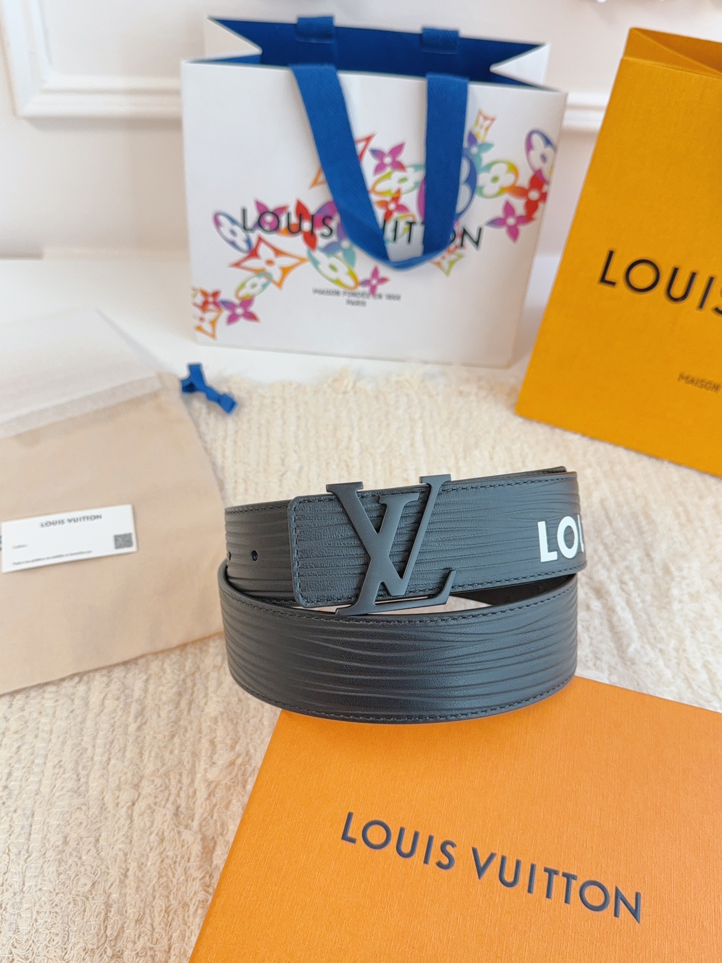Louis Vuitton Basic Belt M-l