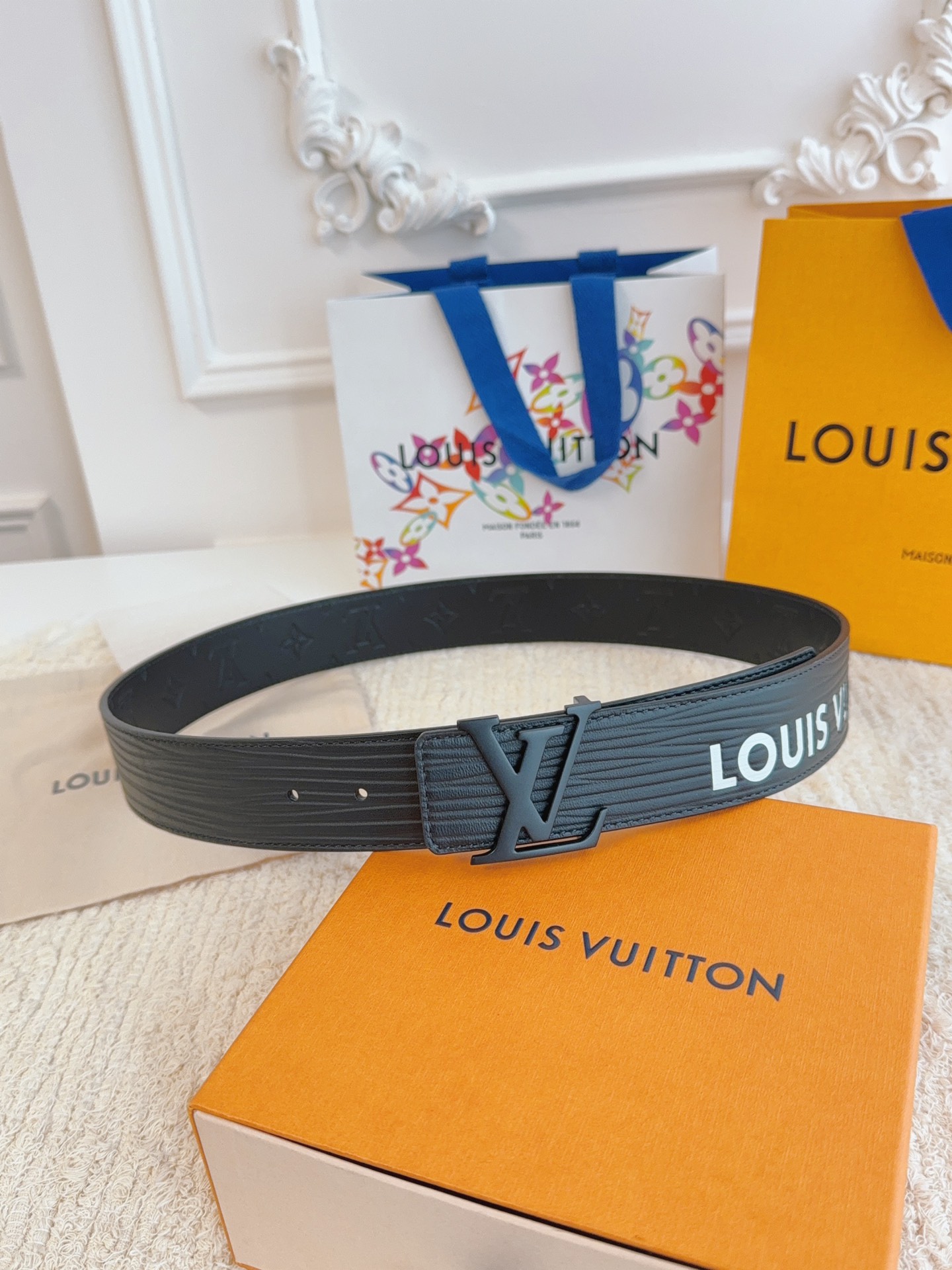 Louis Vuitton Basic Belt M-l