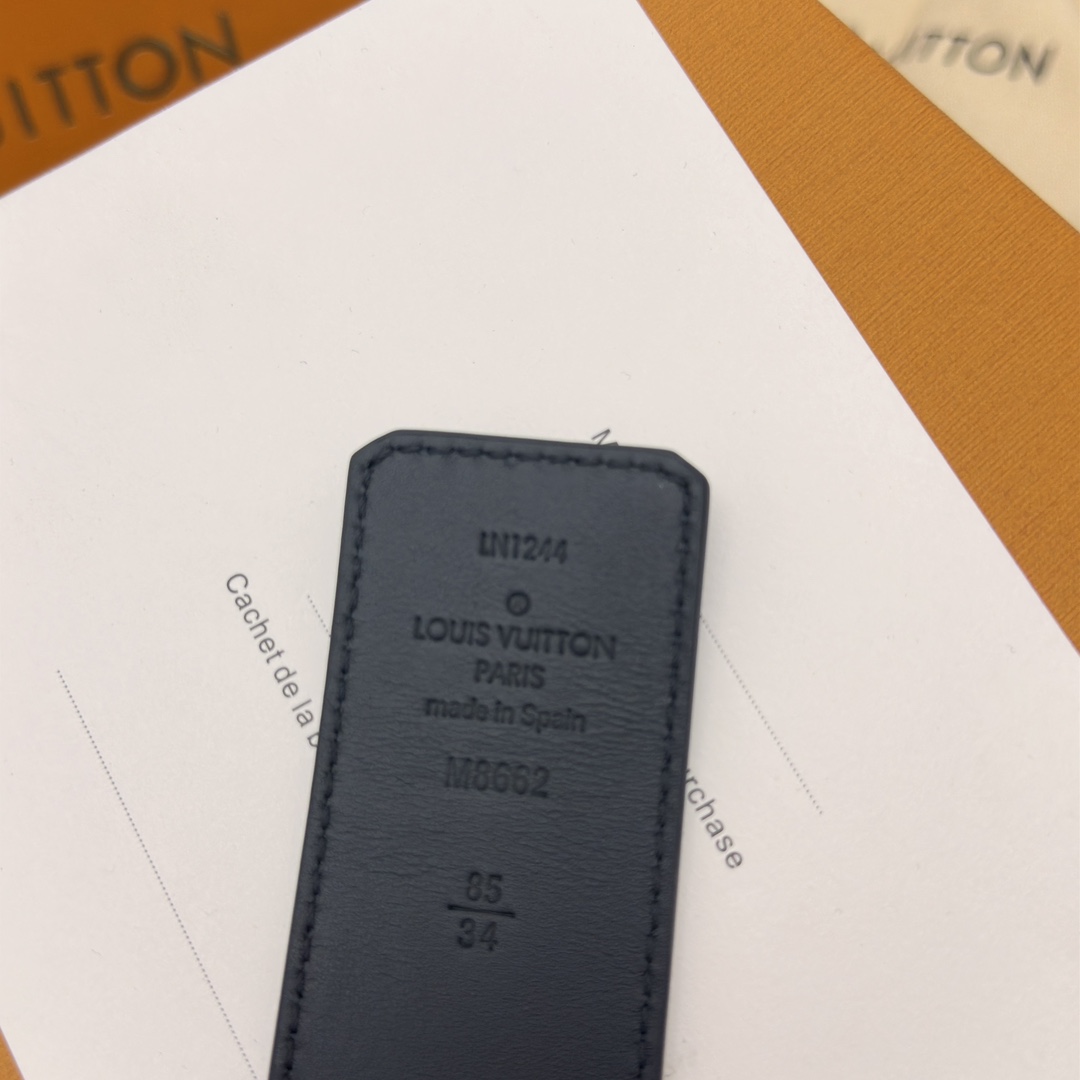 Louis Vuitton Basic Belt Cow Leather M-l