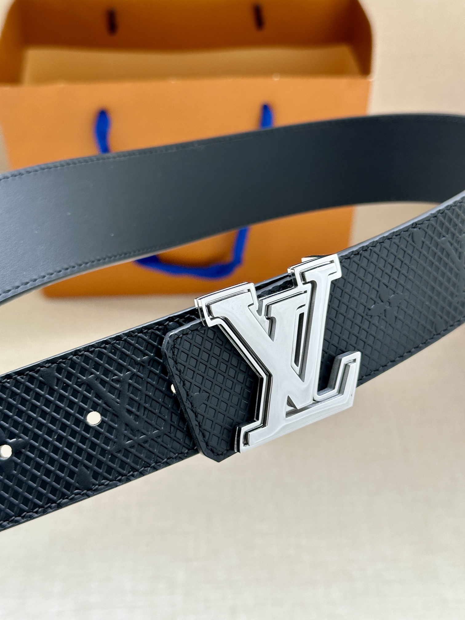 Louis Vuitton Leather Belt Cow Leather L