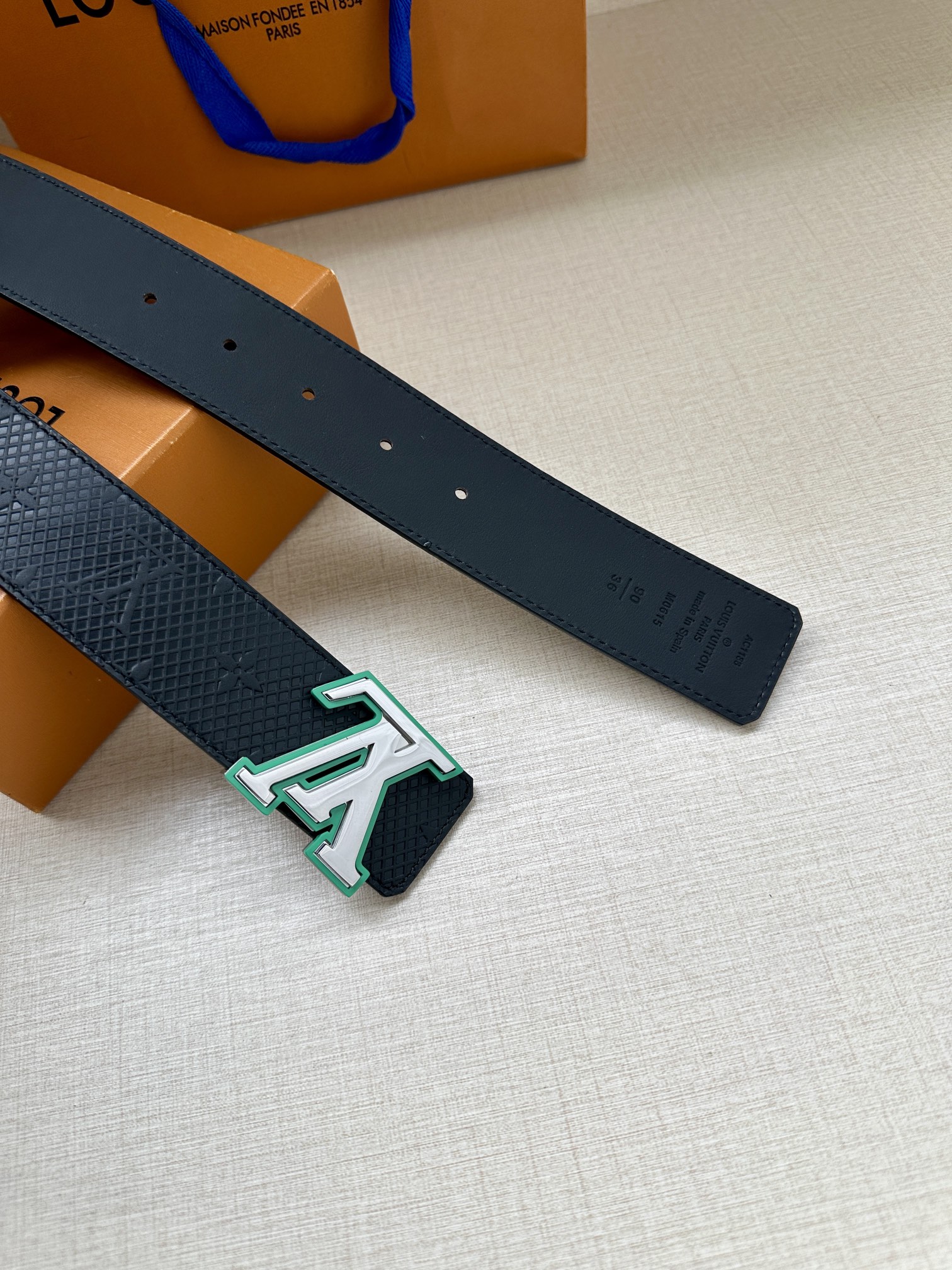 Louis Vuitton Leather Belt Cow Leather L