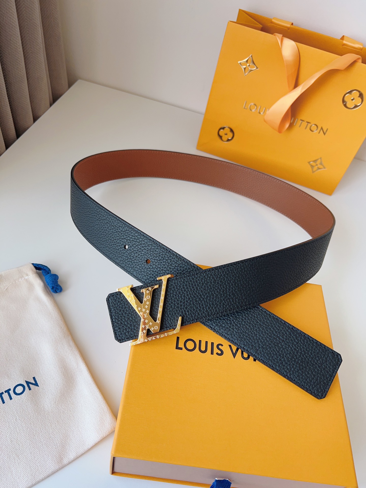Louis Vuitton Basic Belt 40mm-l