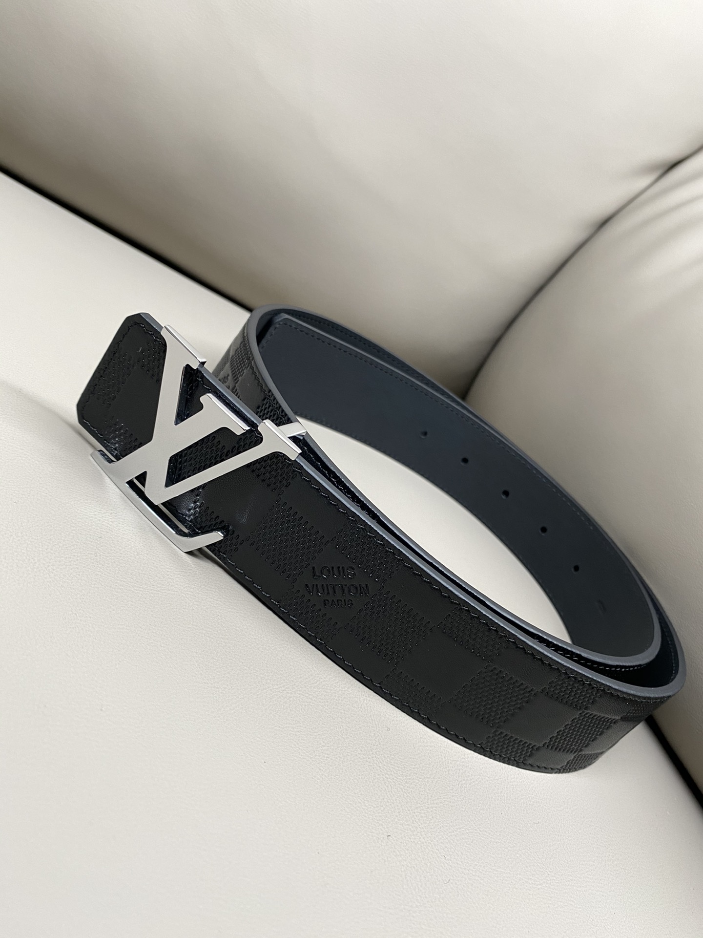 Louis Vuitton Basic Belt Cow Leather L