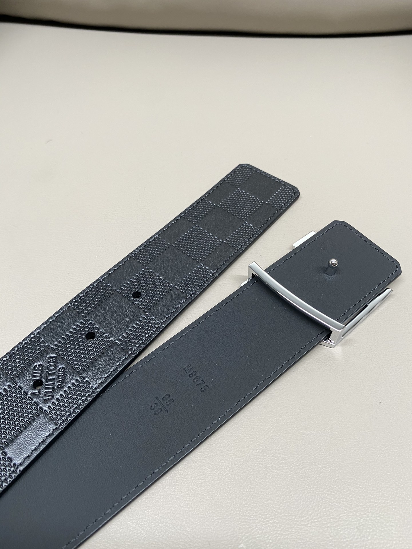 Louis Vuitton Basic Belt Cow Leather L