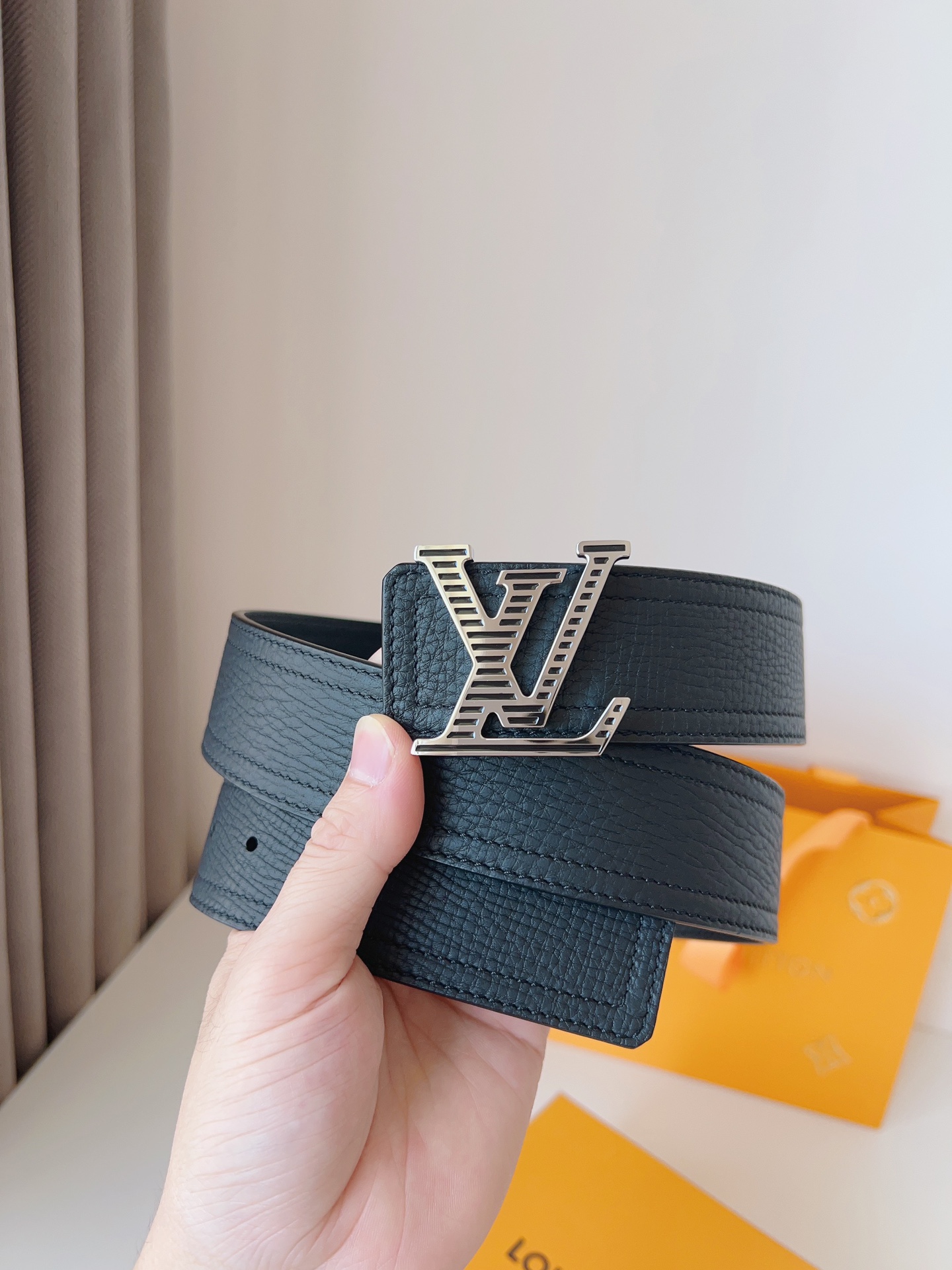 Louis Vuitton Basic Belt Cow Leather Black S-m-l