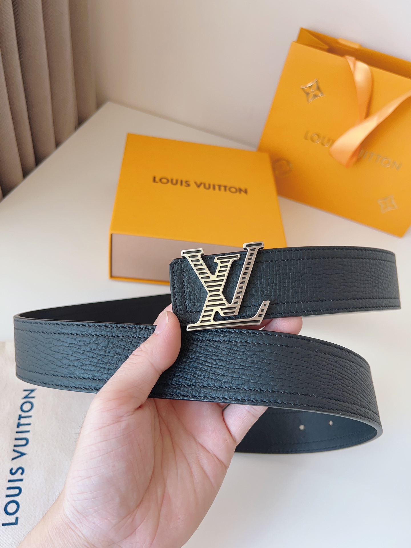 Louis Vuitton Basic Belt Cow Leather Black S-m-l