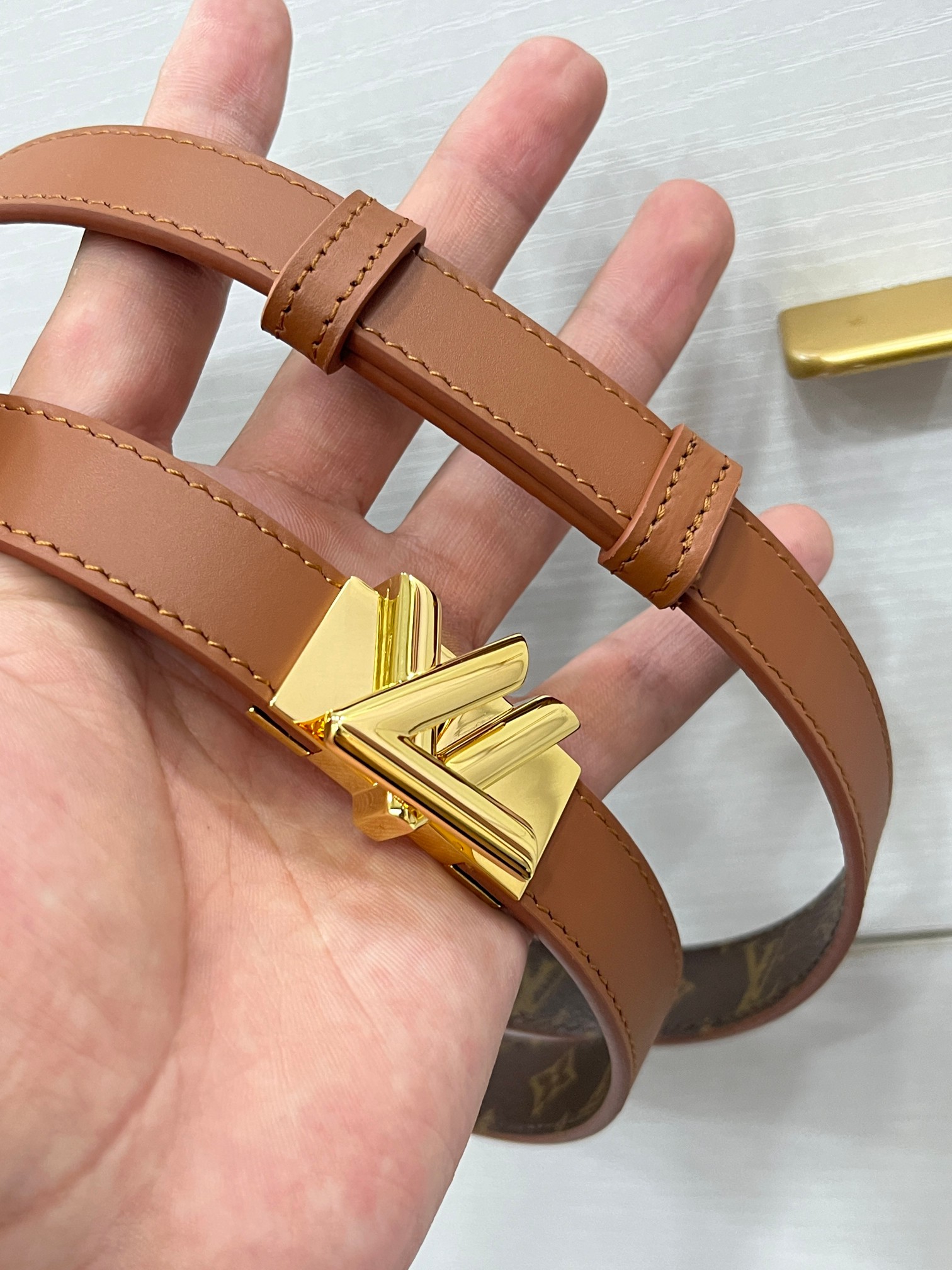 Louis Vuitton Basic Belt Adjustable M-l