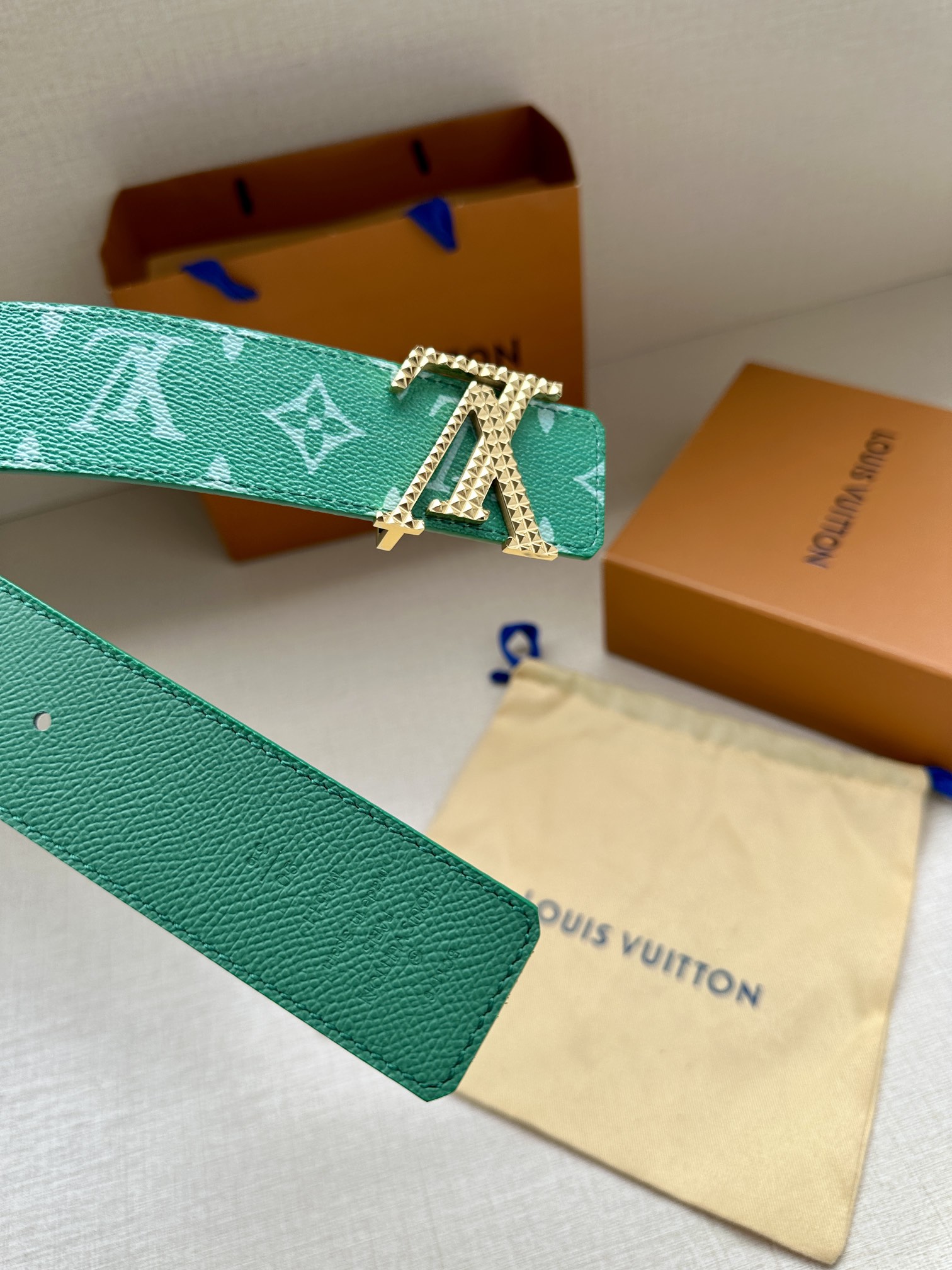 Louis Vuitton Male Basic Belt Canvas S-m-l