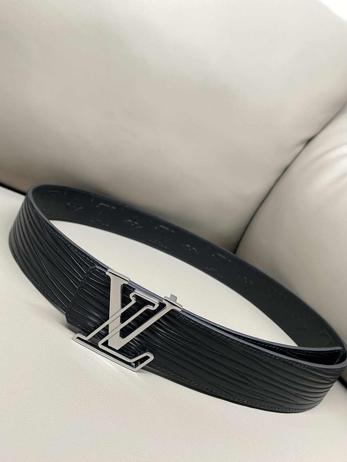 Louis Vuitton Basic Belt Cow Leather S-l