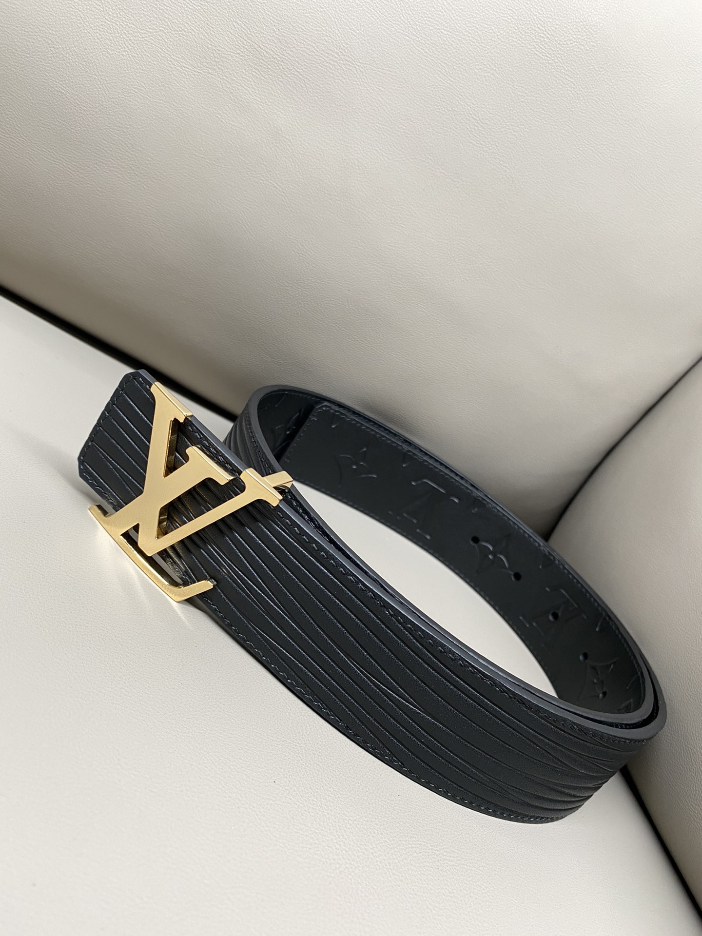 Louis Vuitton Basic Belt Cow Leather S-l