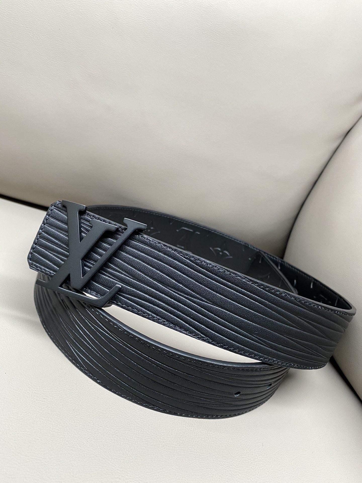 Louis Vuitton Basic Belt Cow Leather S-l