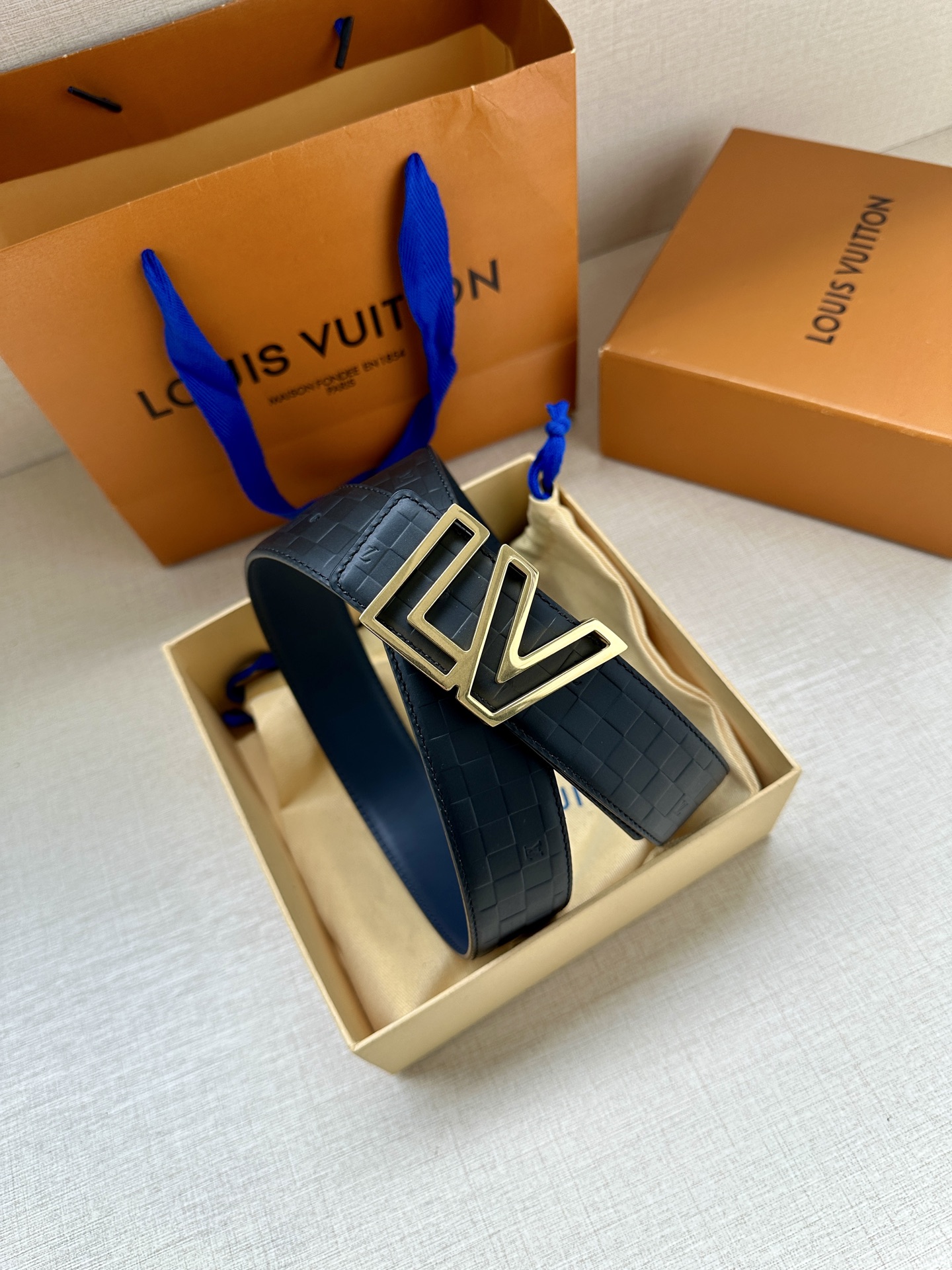 Louis Vuitton Basic Belt Cow Leather M-l