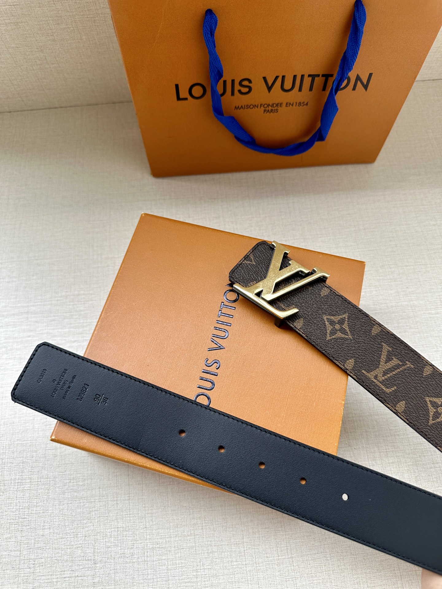 Louis Vuitton Basic Belt Cow Leather M-l