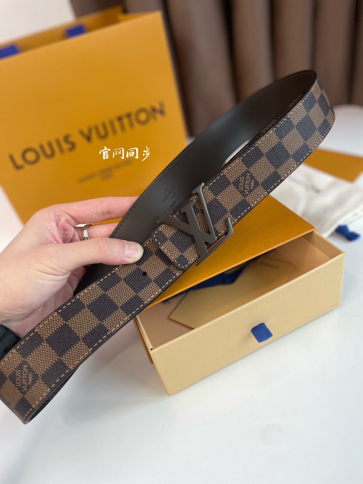 Louis Vuitton Basic Belt L