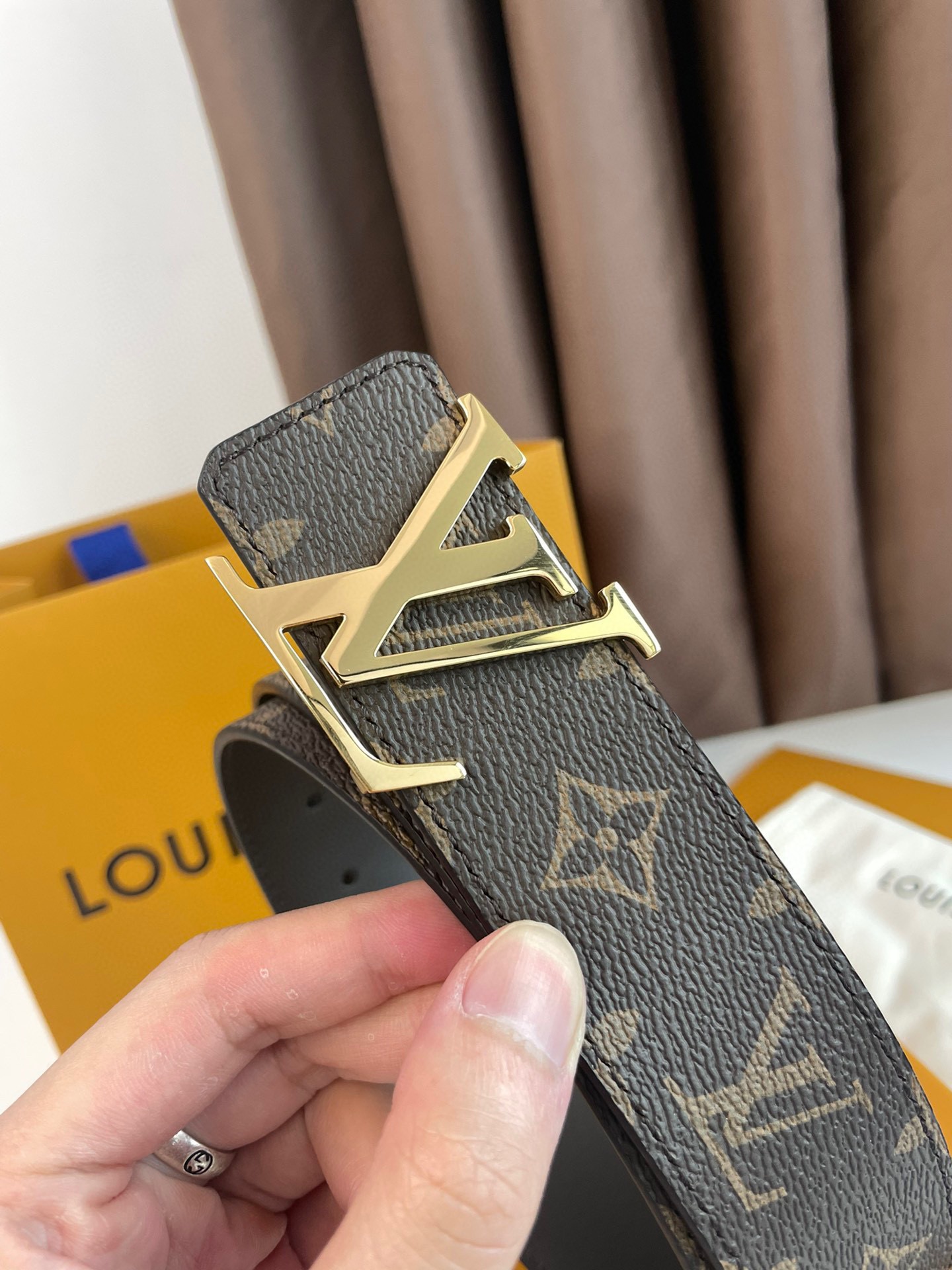 Louis Vuitton Basic Belt L