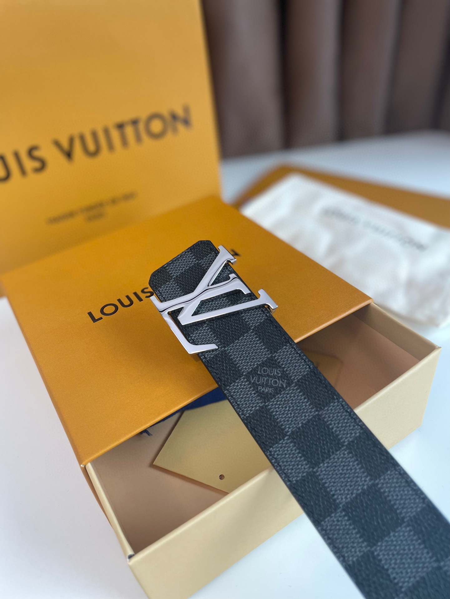 Louis Vuitton Basic Belt L