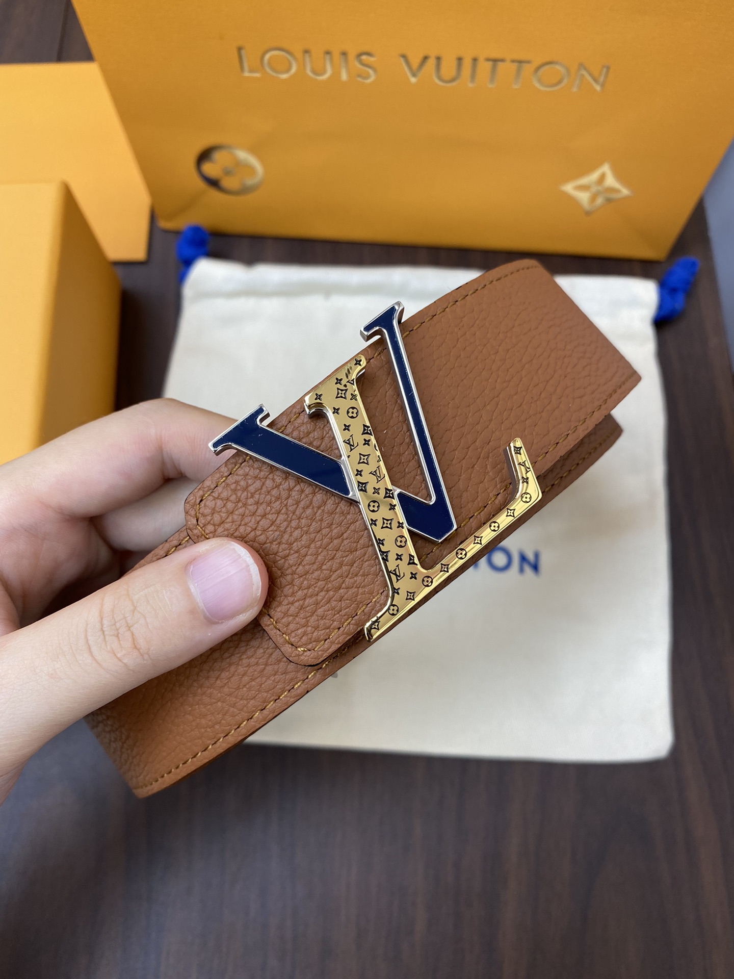 Louis Vuitton Basic Belt L