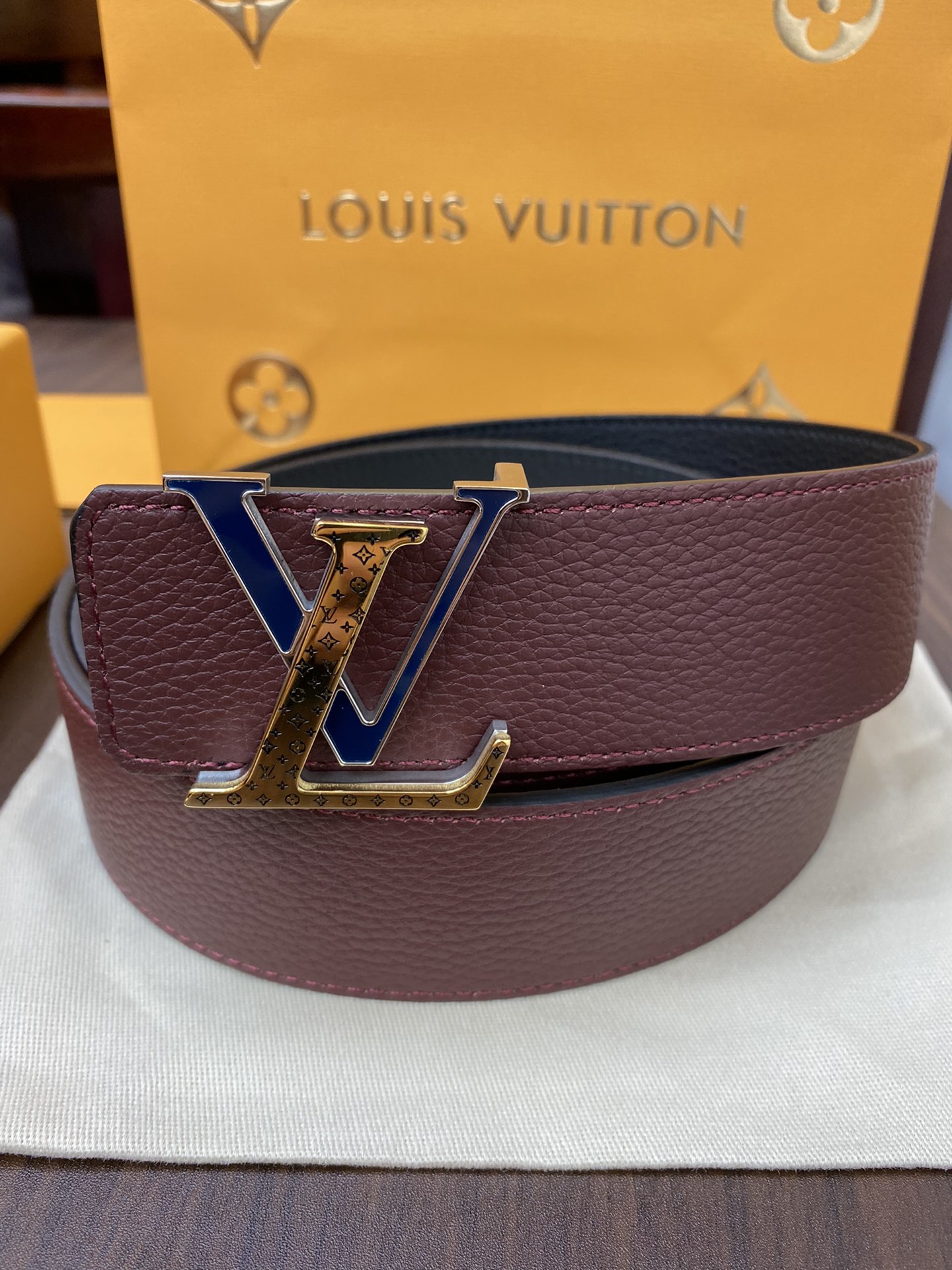 Louis Vuitton Basic Belt L