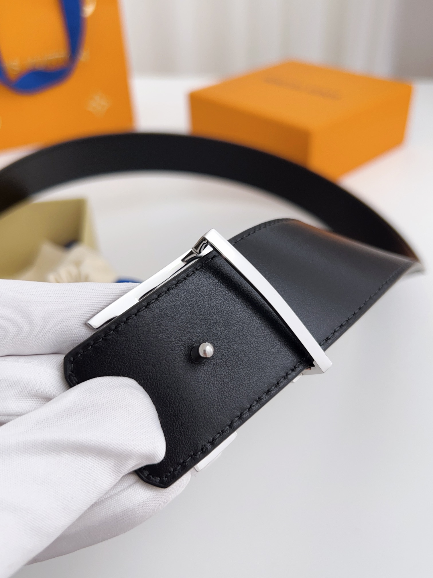 Louis Vuitton Basic Belt Cow Leather Black 40mm-125cm-l