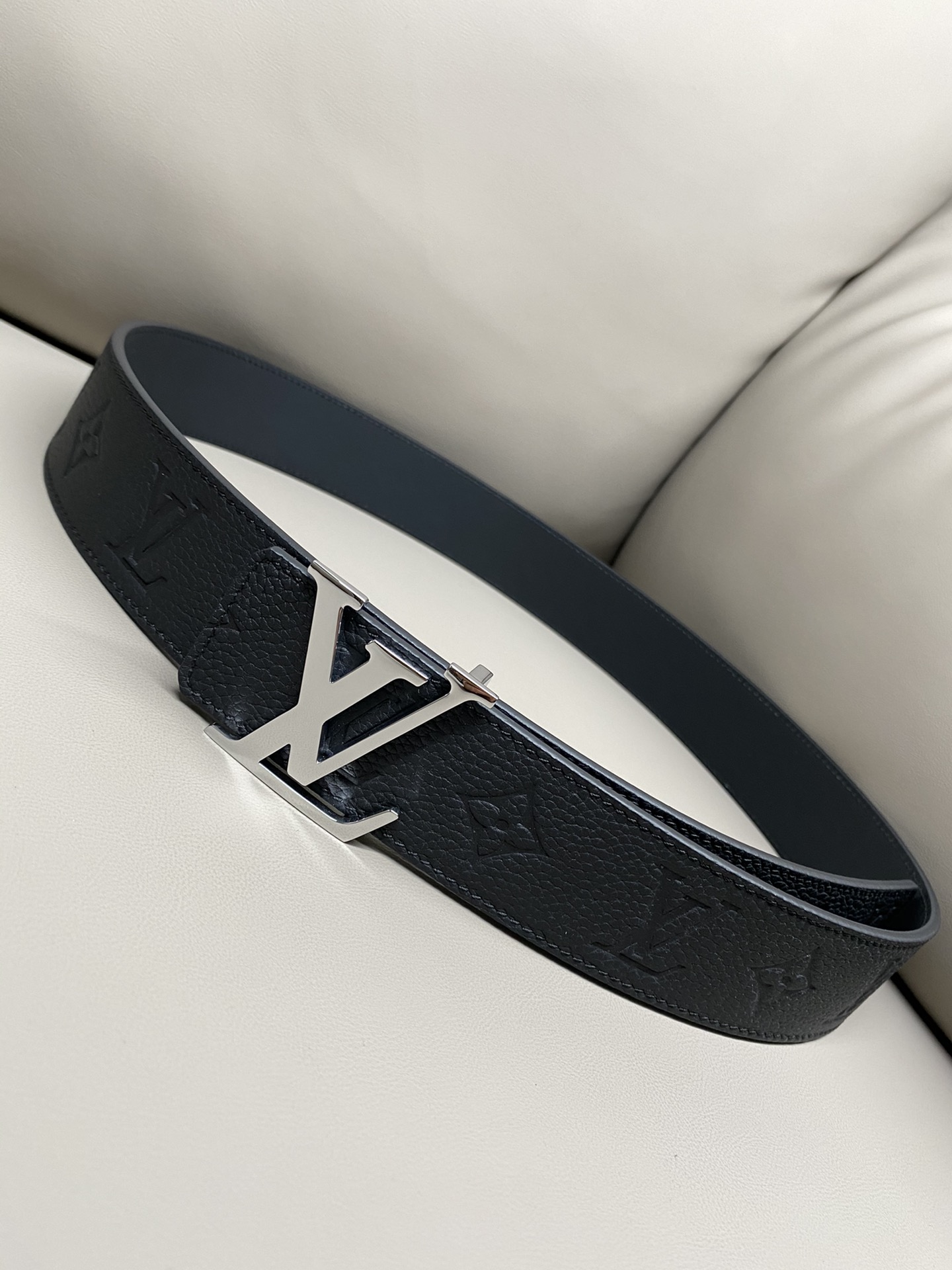 Louis Vuitton Basic Belt Cow Leather L