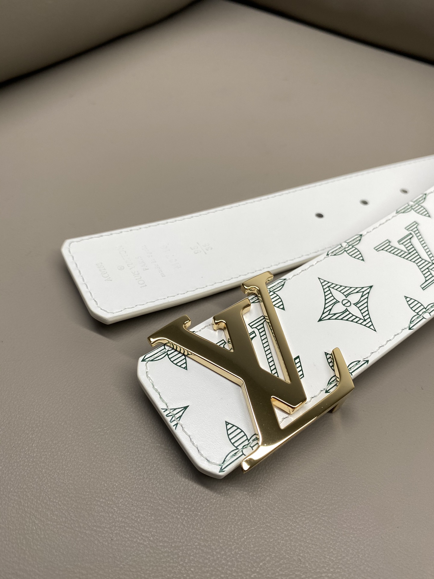 Louis Vuitton Basic Belt Cow Leather L