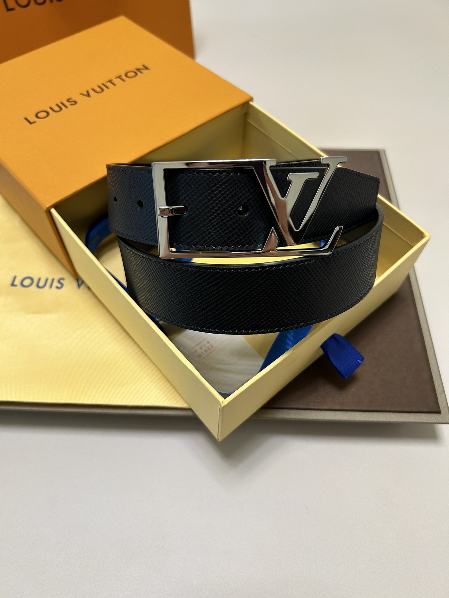 Louis Vuitton Male Basic Belt S-m-l