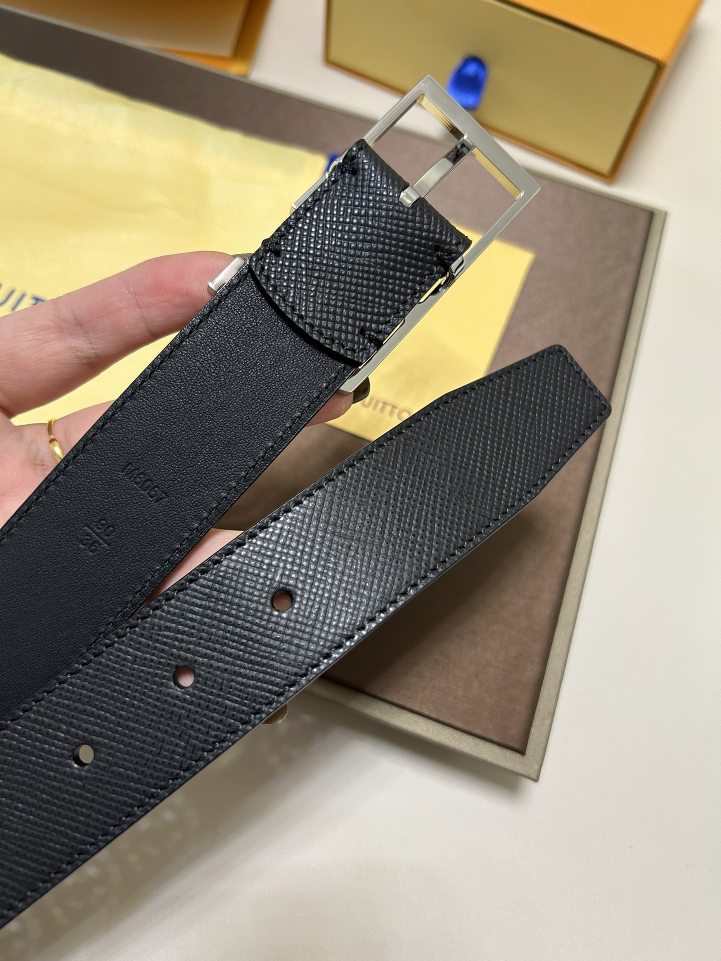 Louis Vuitton Male Basic Belt S-m-l