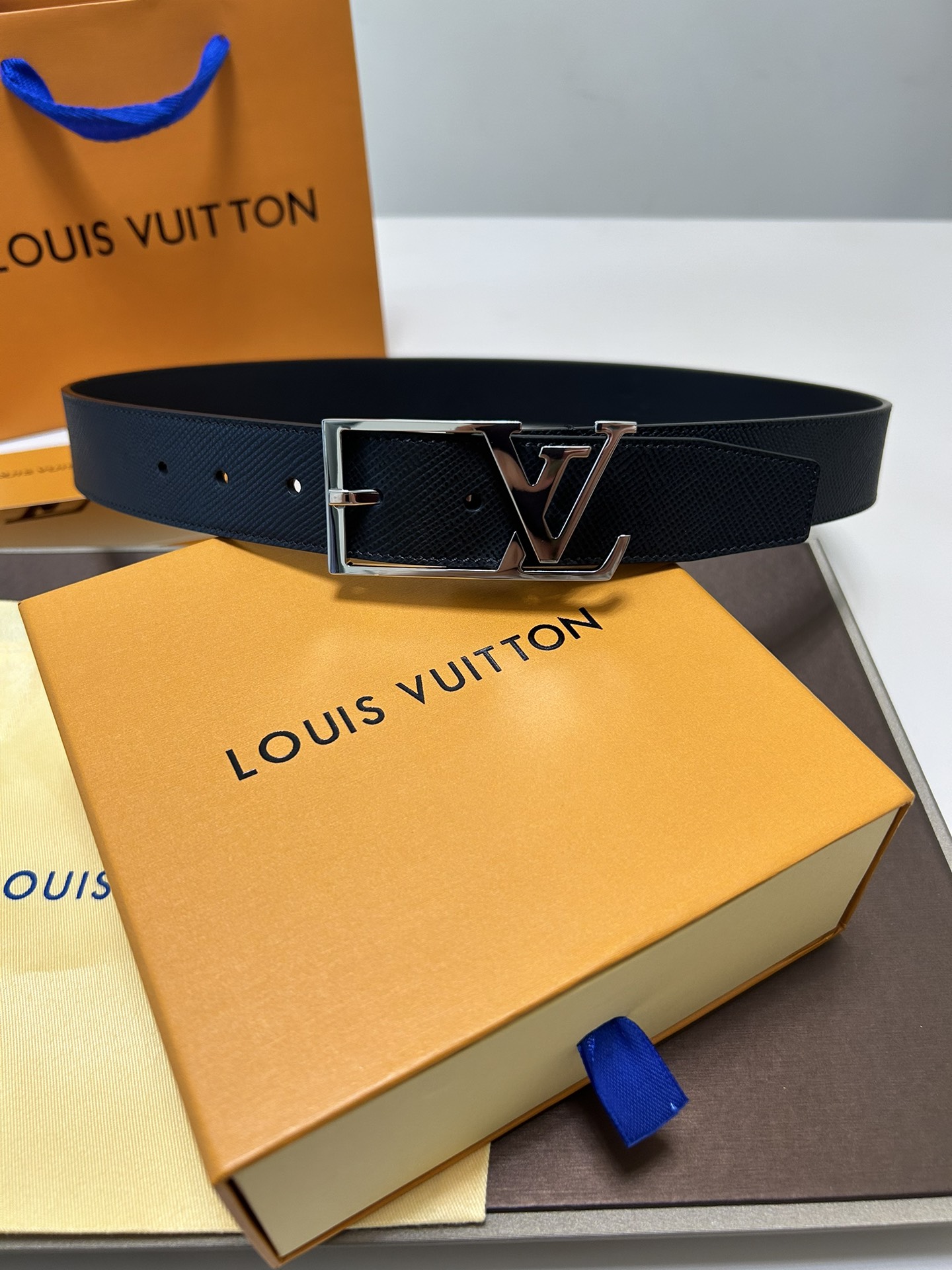 Louis Vuitton Male Basic Belt S-m-l