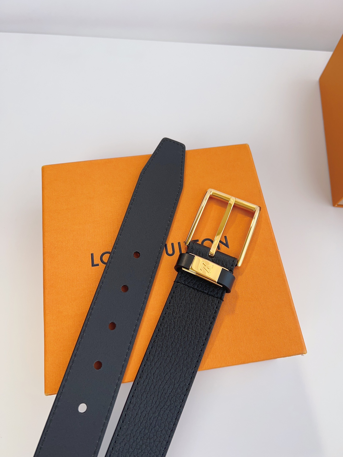 Louis Vuitton Male Leather Belt Top Grain Leather 13514-m-l