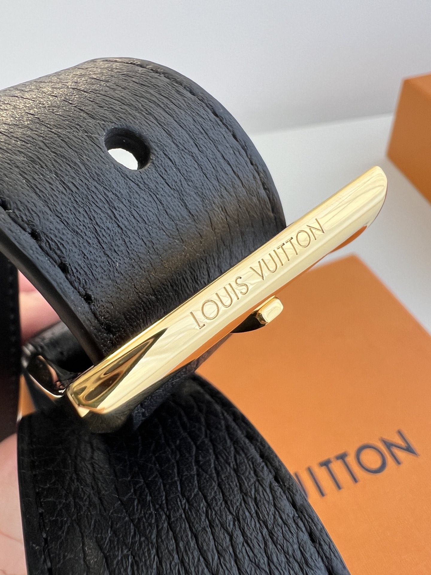 Louis Vuitton Male Leather Belt Top Grain Leather 13514-m-l