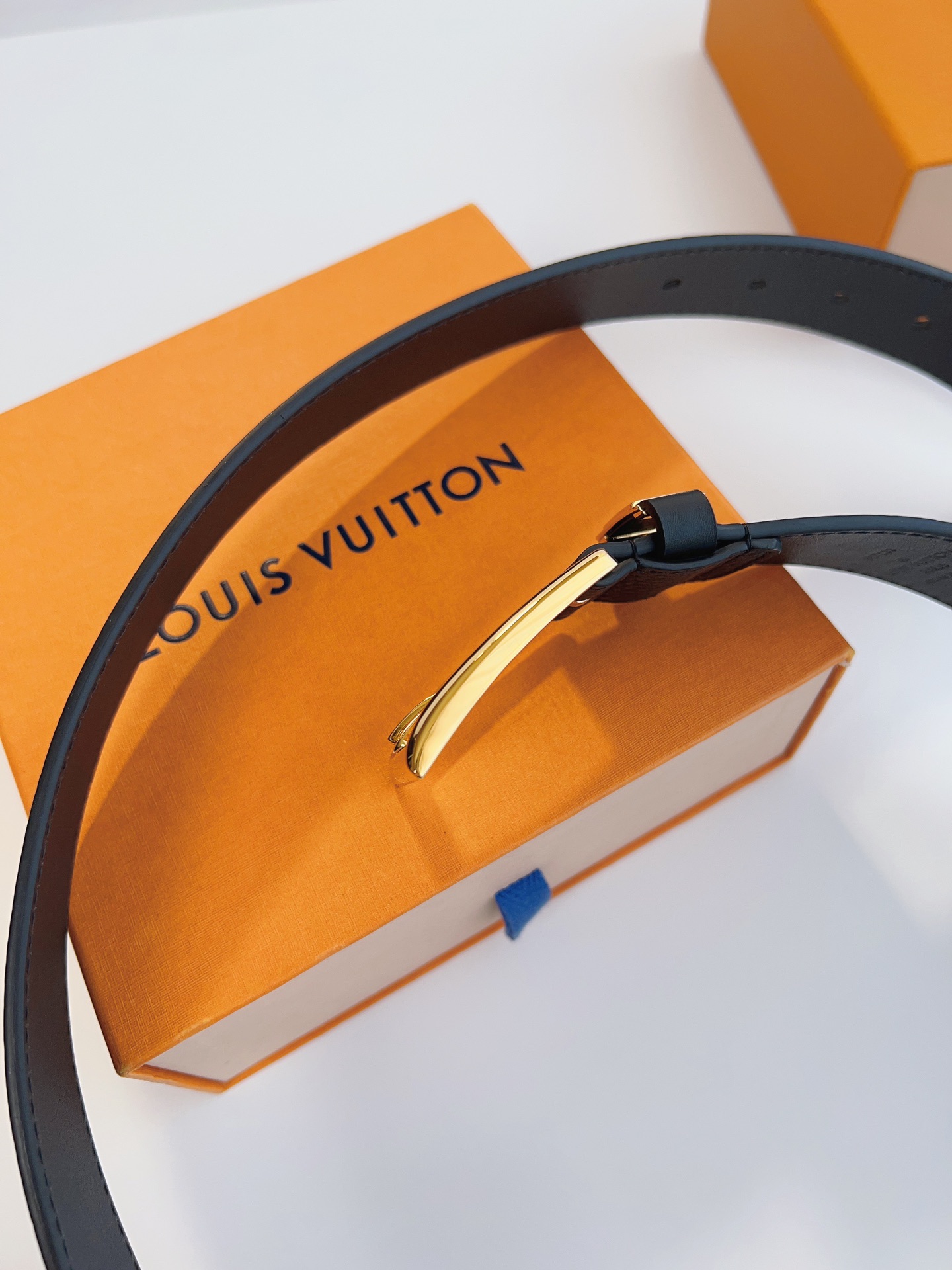 Louis Vuitton Male Leather Belt Top Grain Leather 13514-m-l