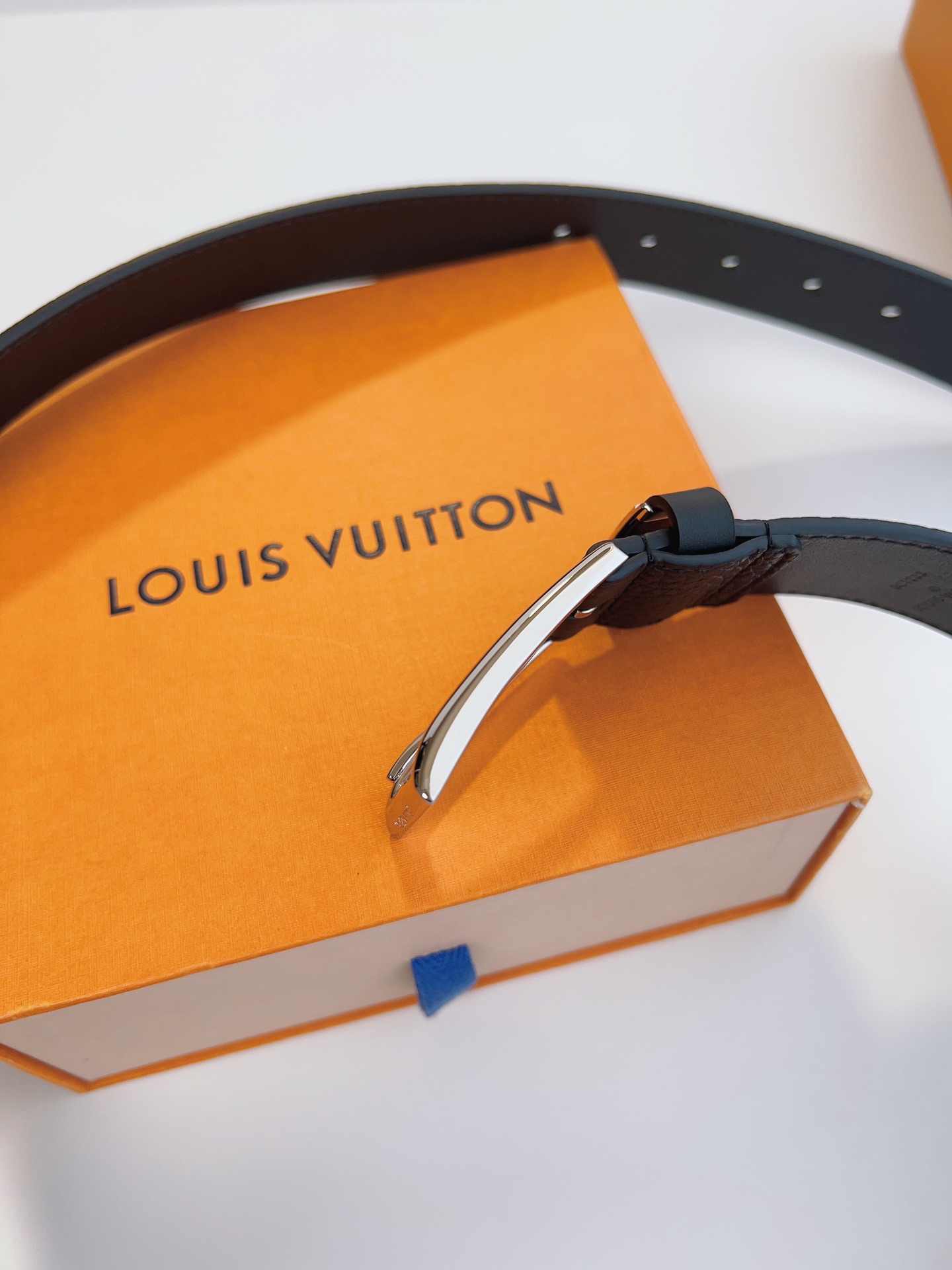 Louis Vuitton Male Leather Belt Top Grain Leather 13514-m-l