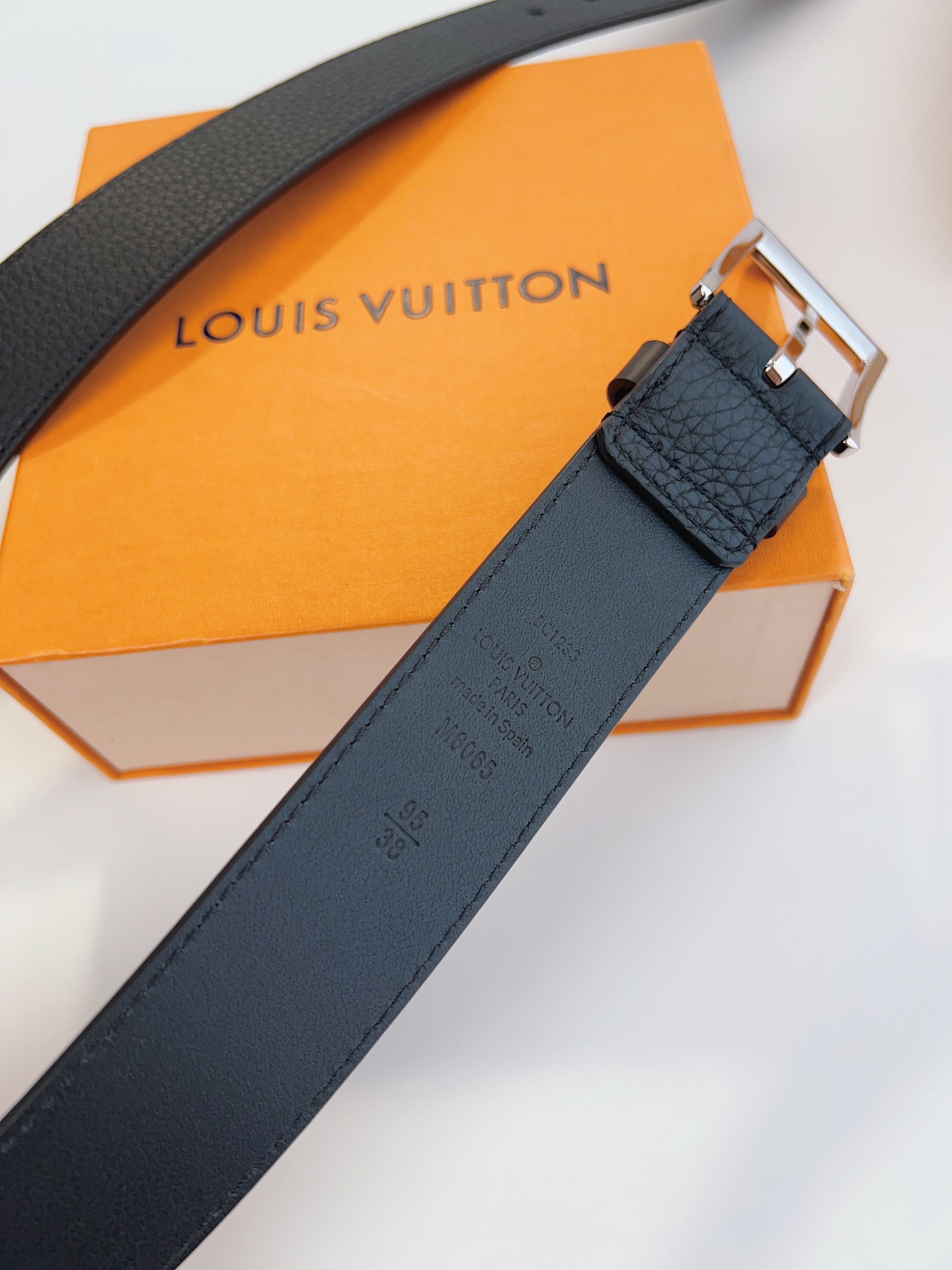 Louis Vuitton Male Leather Belt Top Grain Leather 13514-m-l