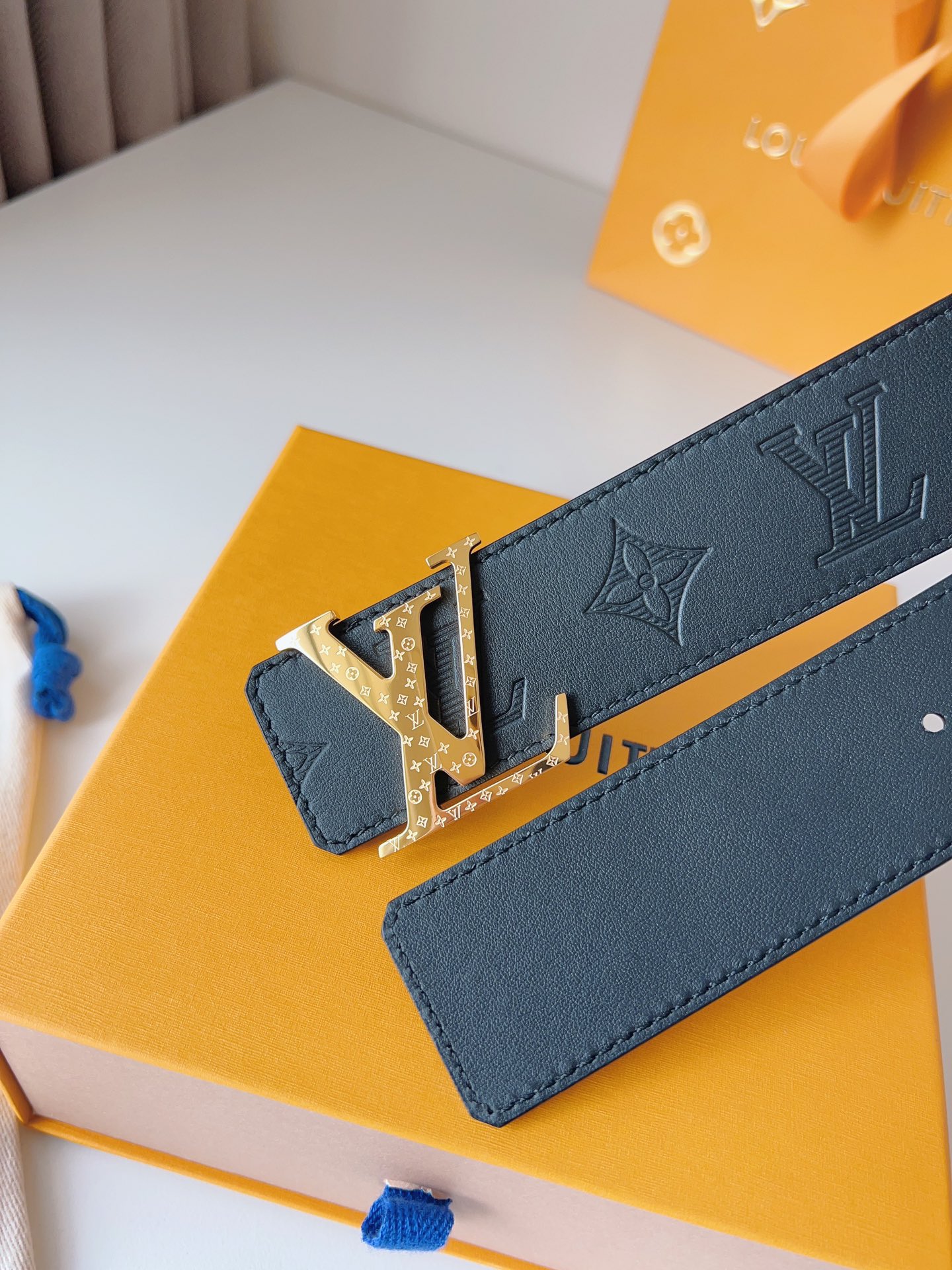 Louis Vuitton Basic Belt 40mm-l