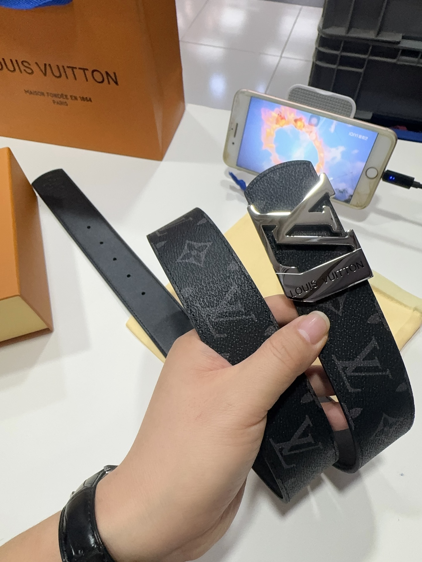 Louis Vuitton Basic Belt 40mm-l