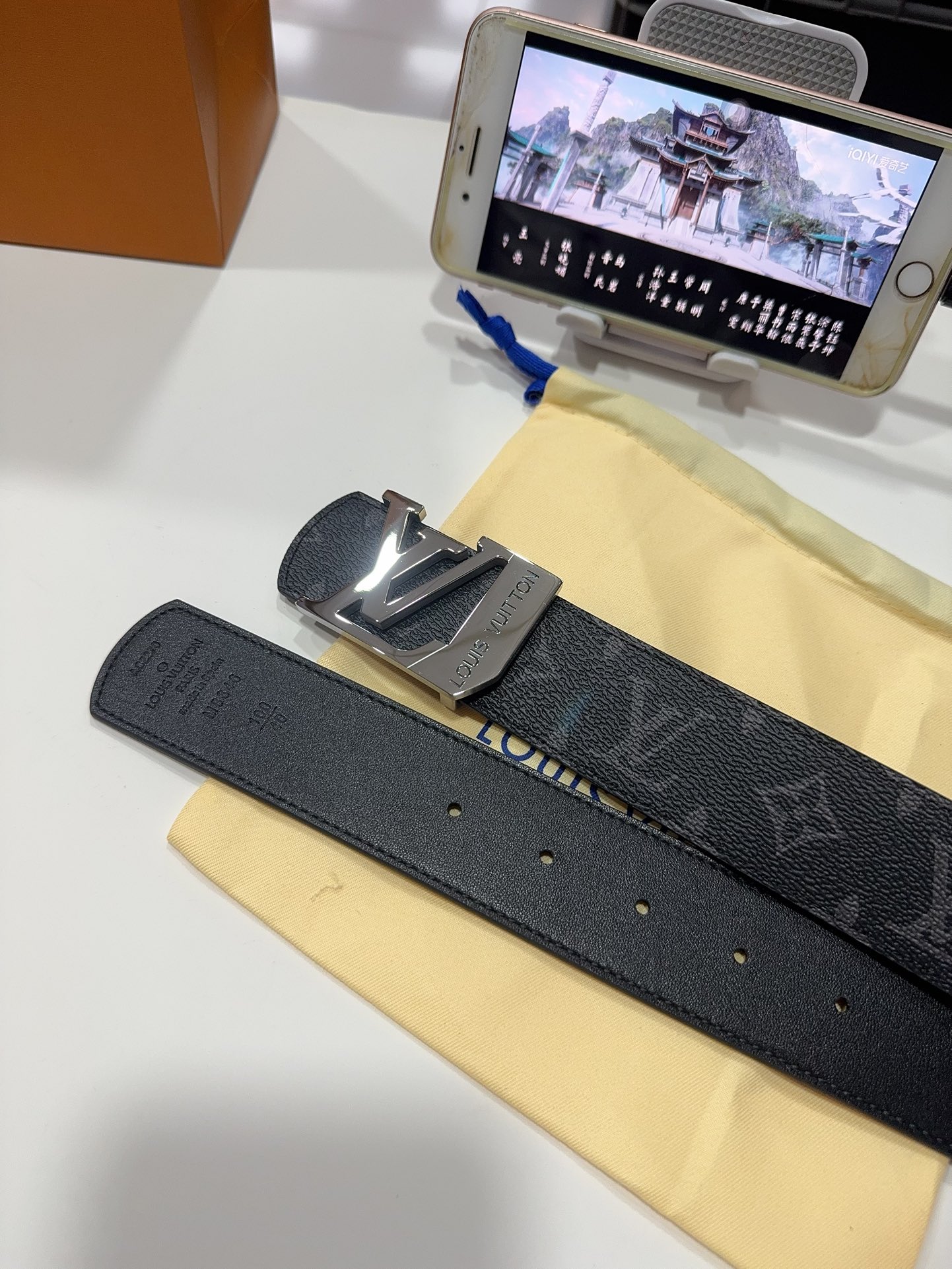 Louis Vuitton Basic Belt 40mm-l
