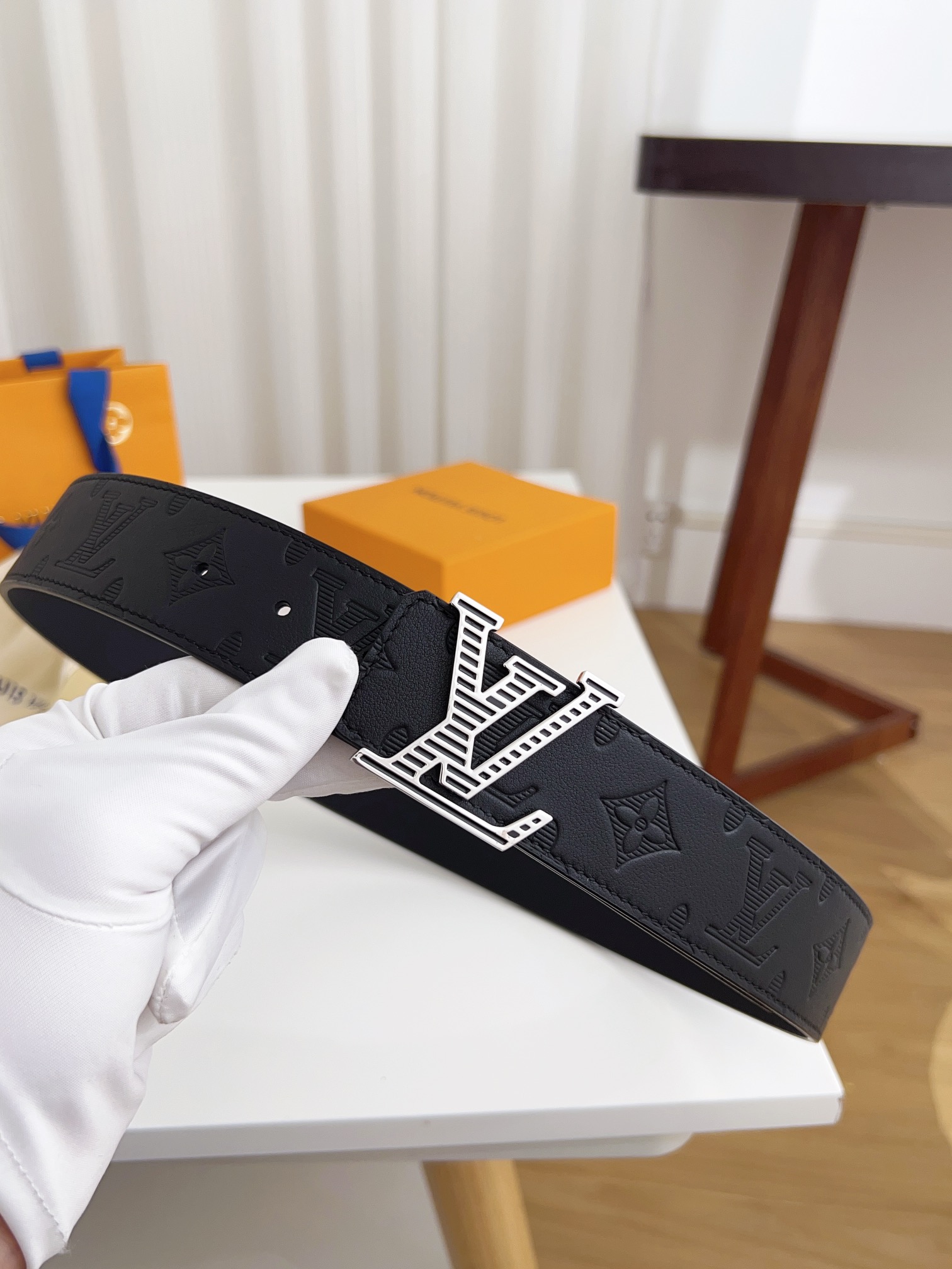 Louis Vuitton Basic Belt 40mm-l